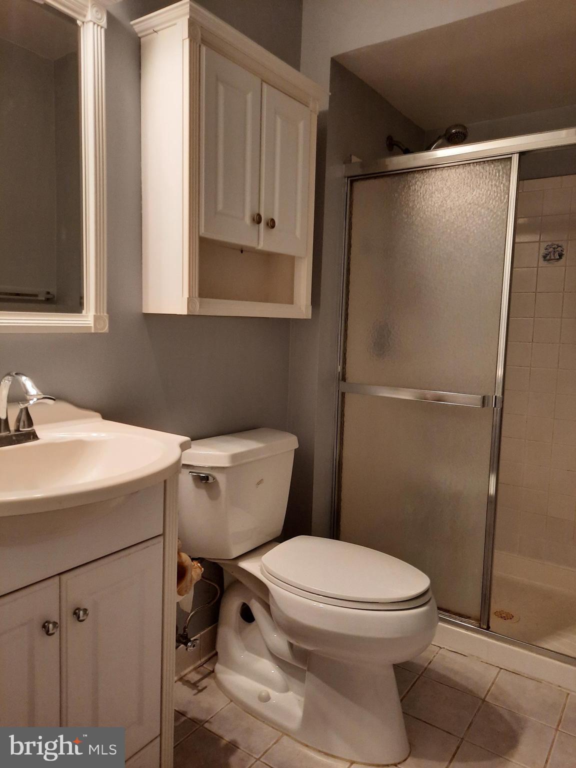 ORCHARD PLACE - Residential Lease