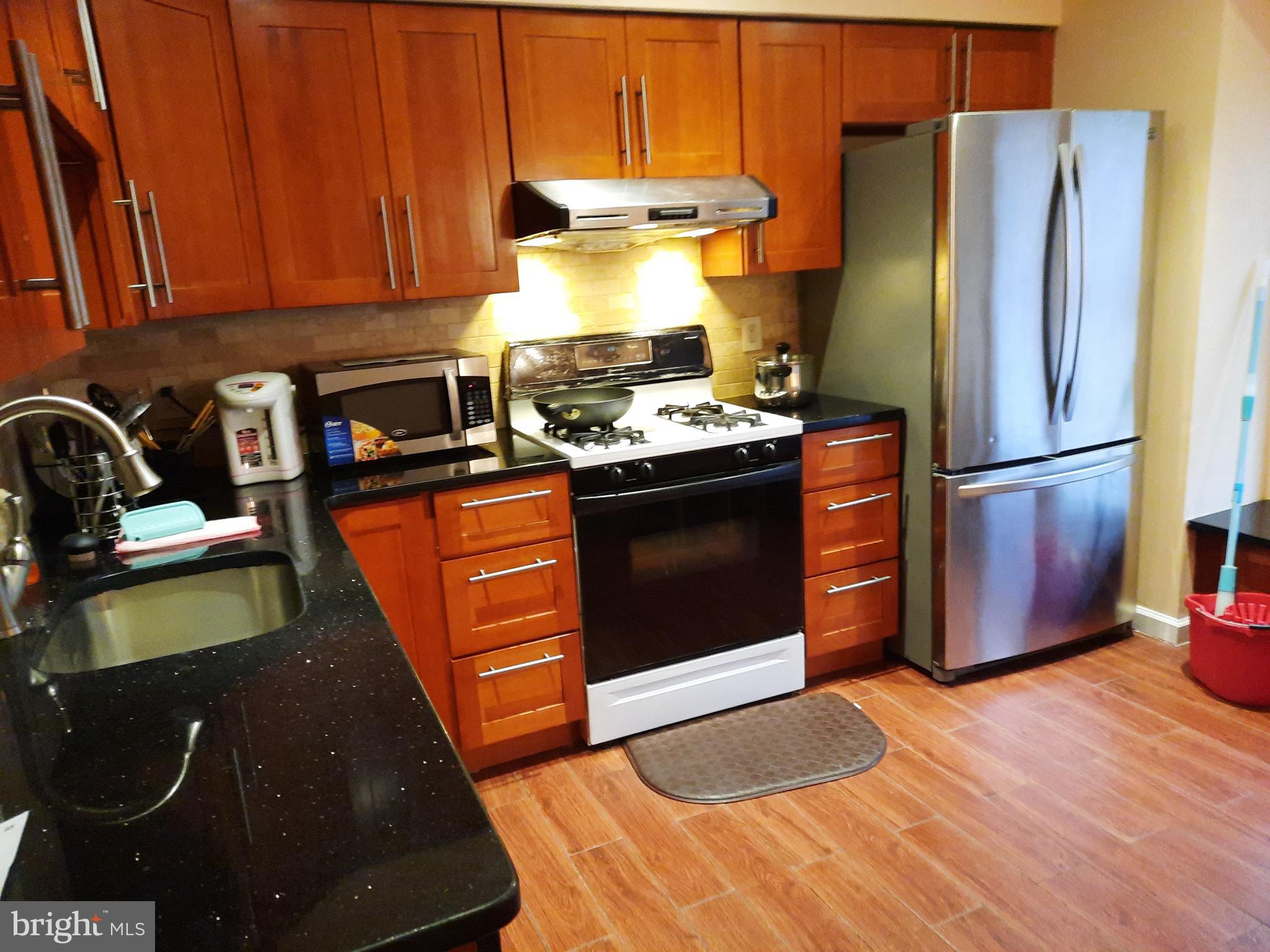 ORCHARD PLACE - Residential Lease