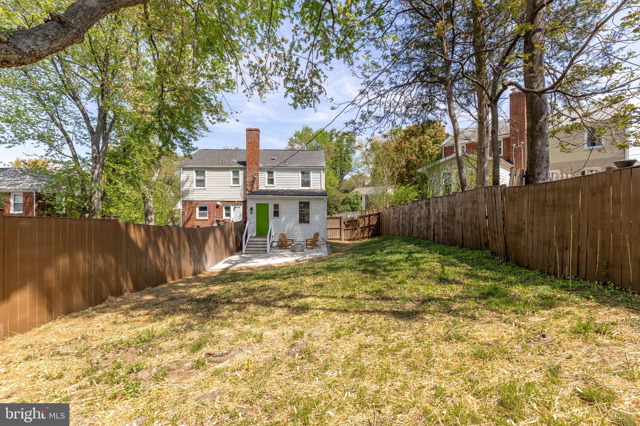JEFFERSON MANOR - Residential