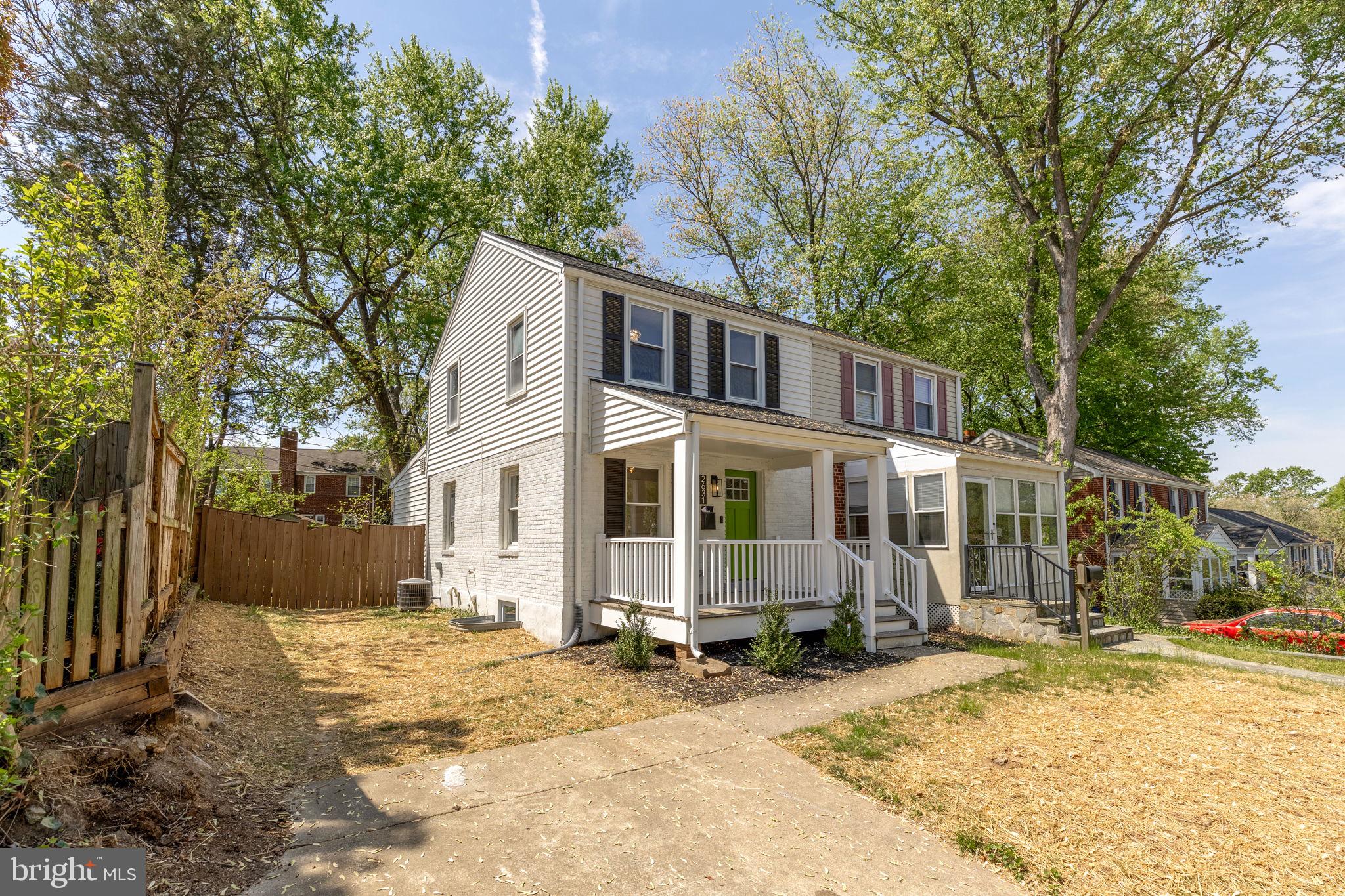 JEFFERSON MANOR - Residential