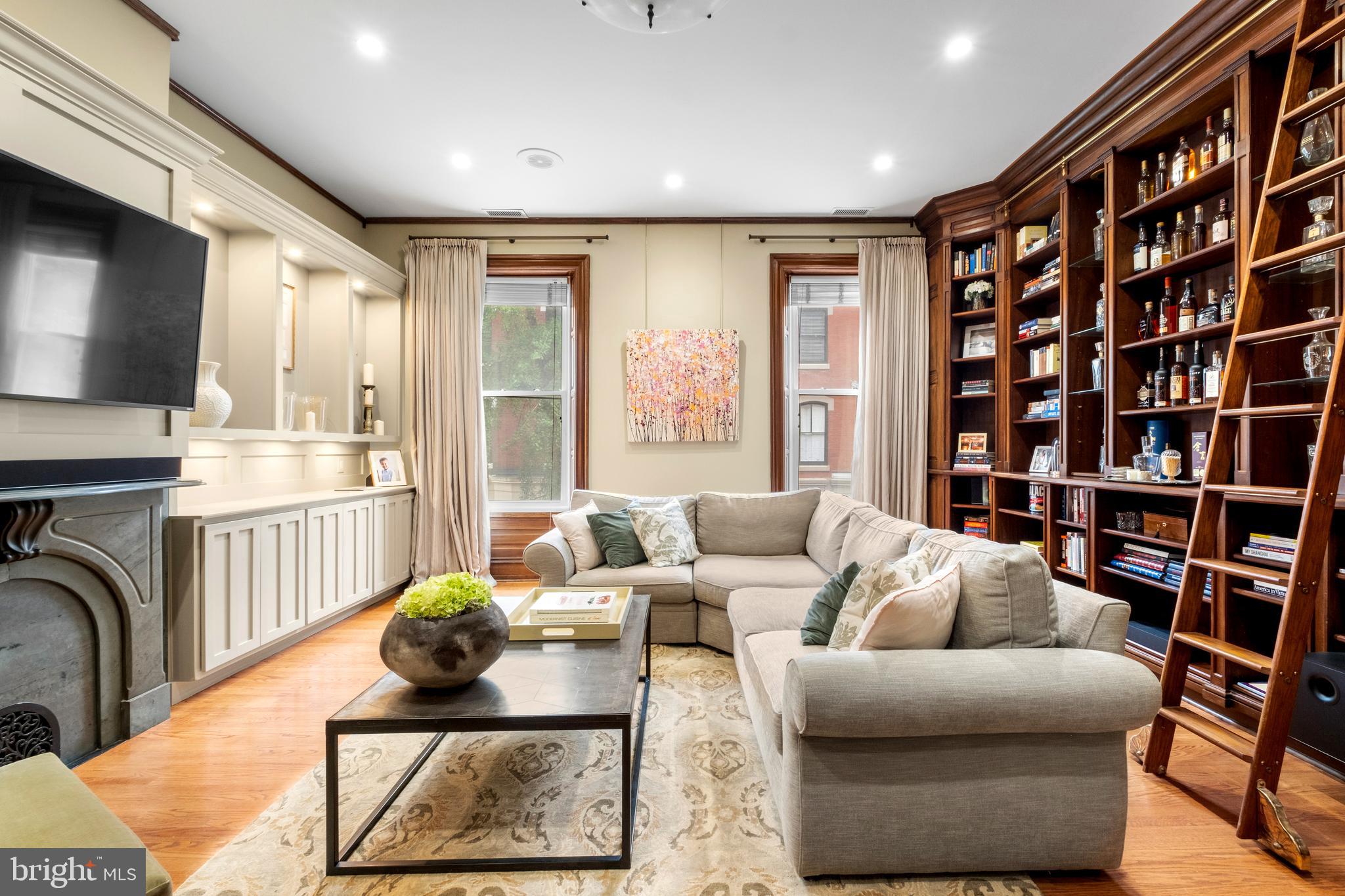 RITTENHOUSE SQUARE - Residential