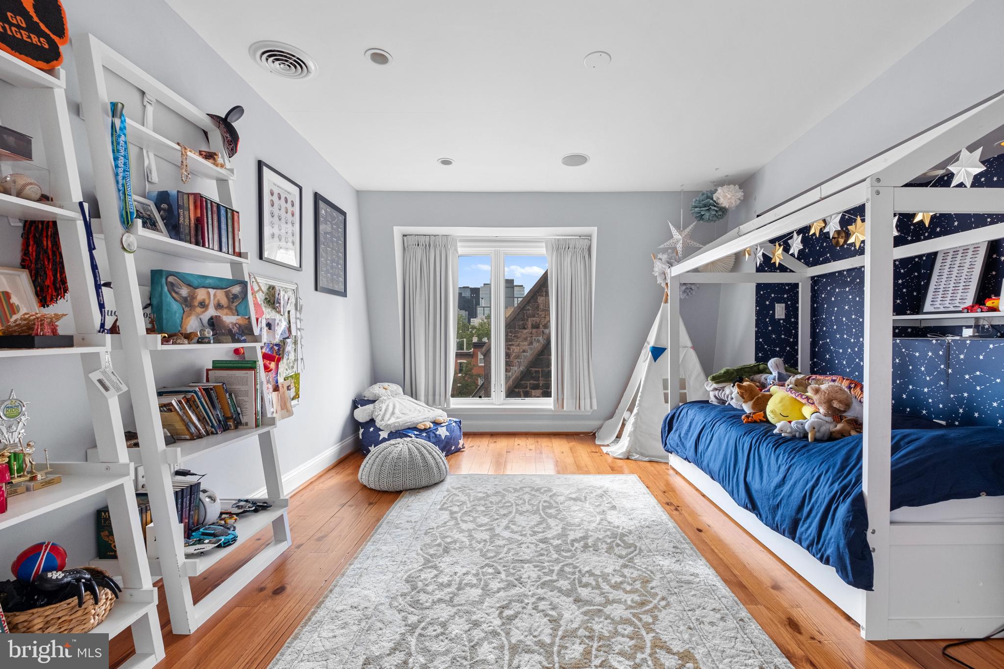 RITTENHOUSE SQUARE - Residential