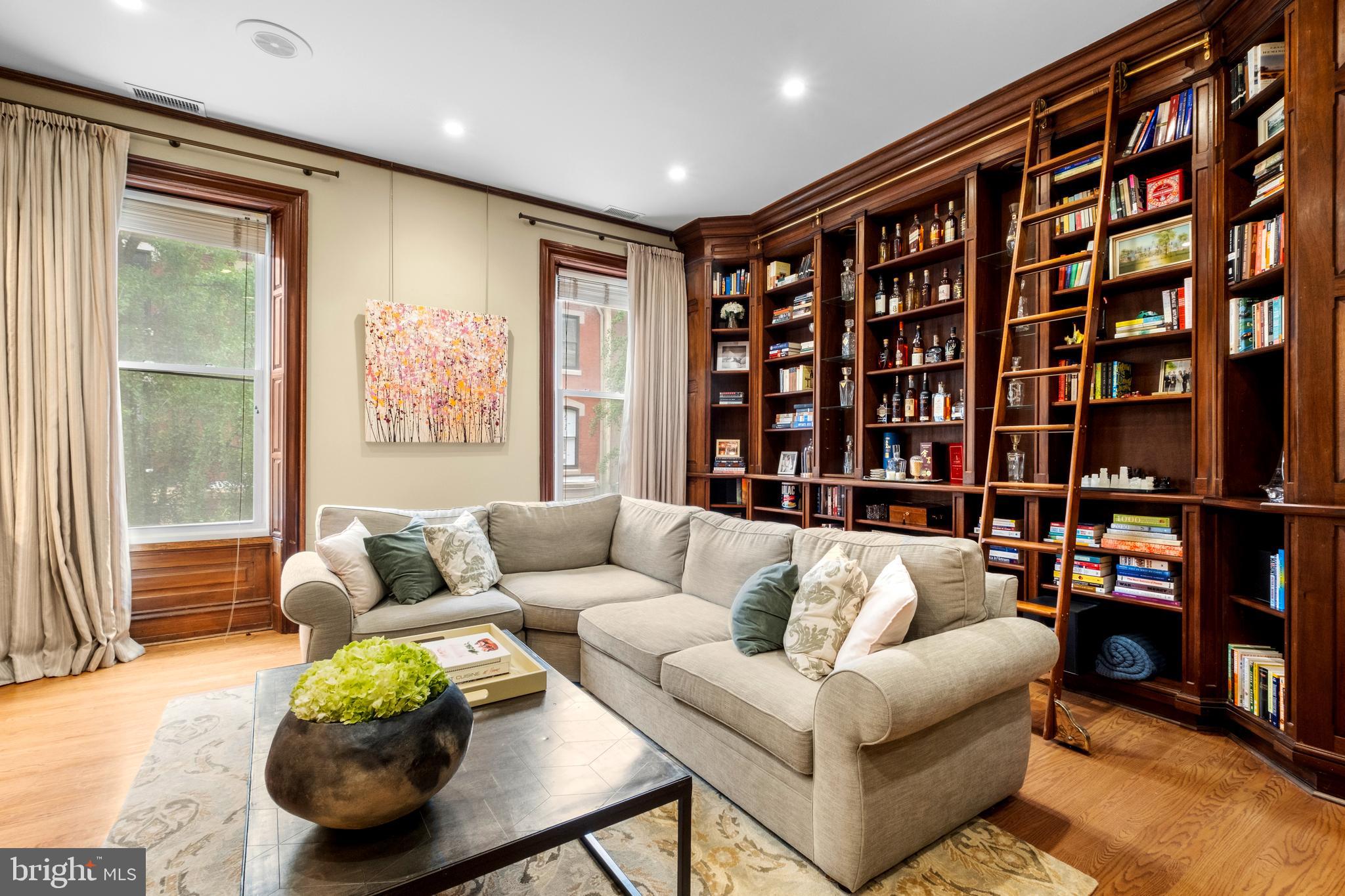 RITTENHOUSE SQUARE - Residential