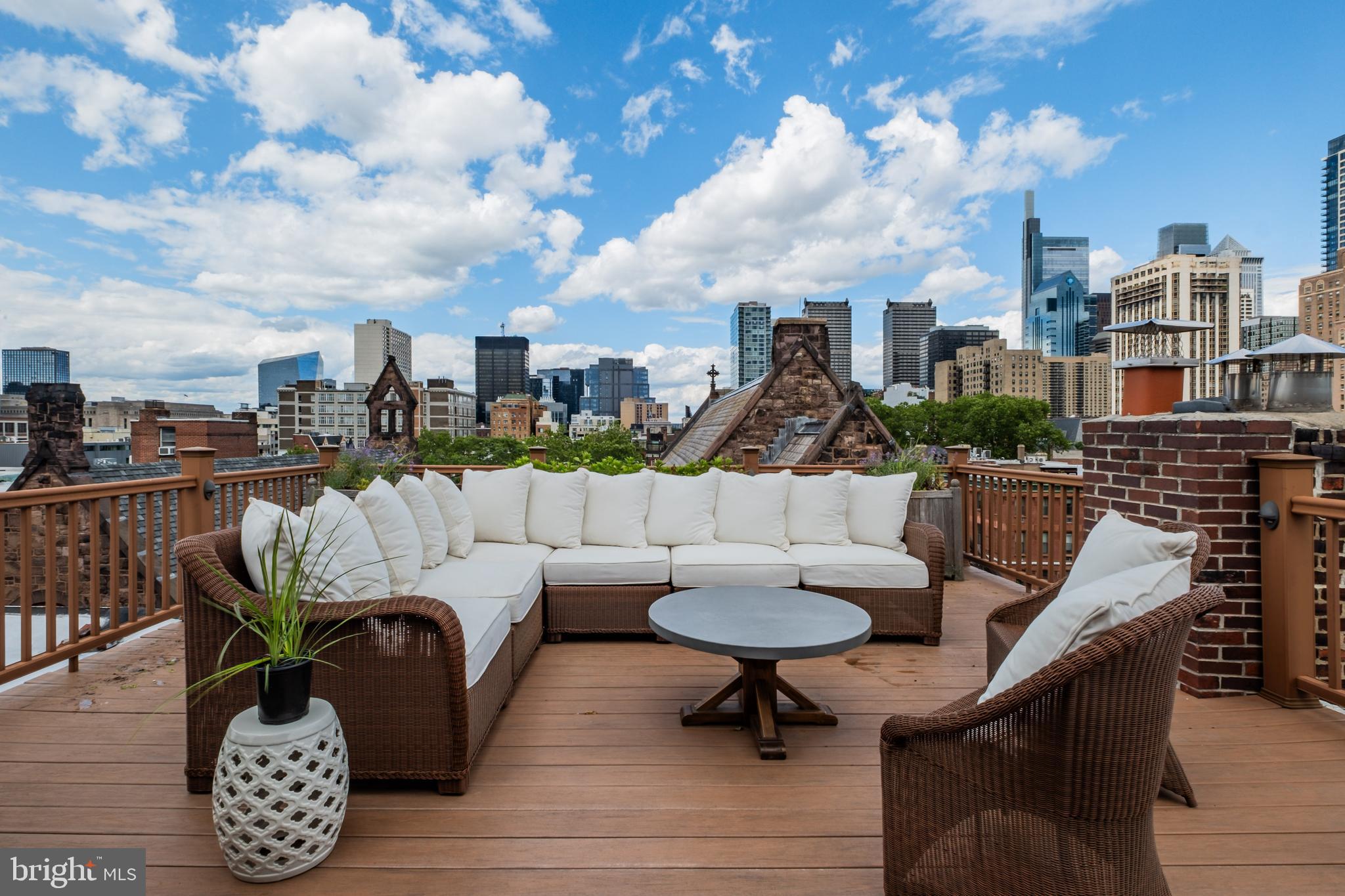 RITTENHOUSE SQUARE - Residential