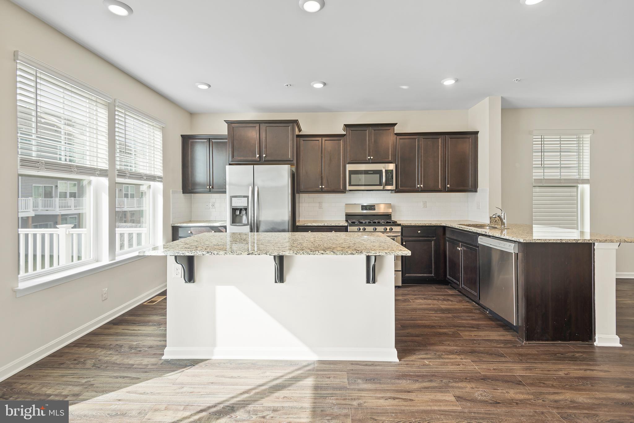 PARKSIDE - Residential Lease