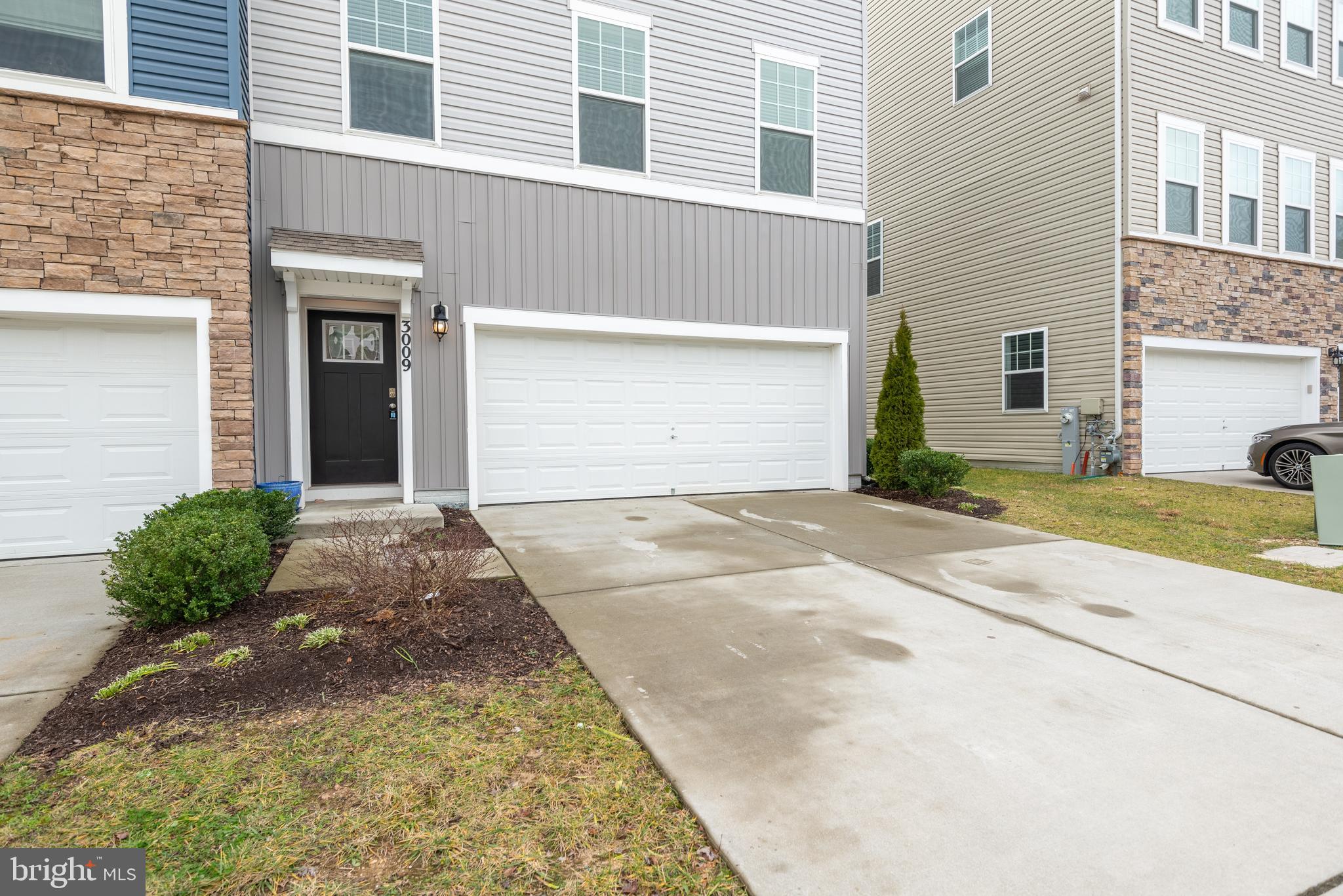 PARKSIDE - Residential Lease