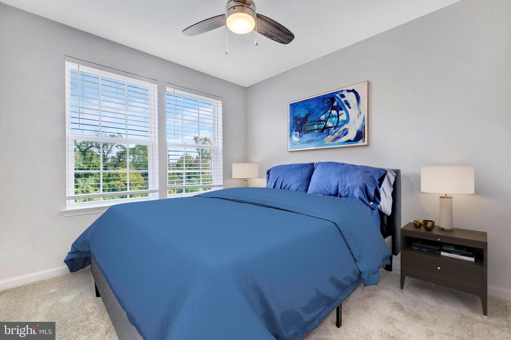 METRO POINTE - Residential
