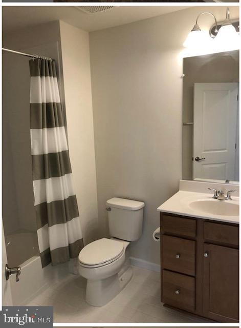 METRO POINTE - Residential