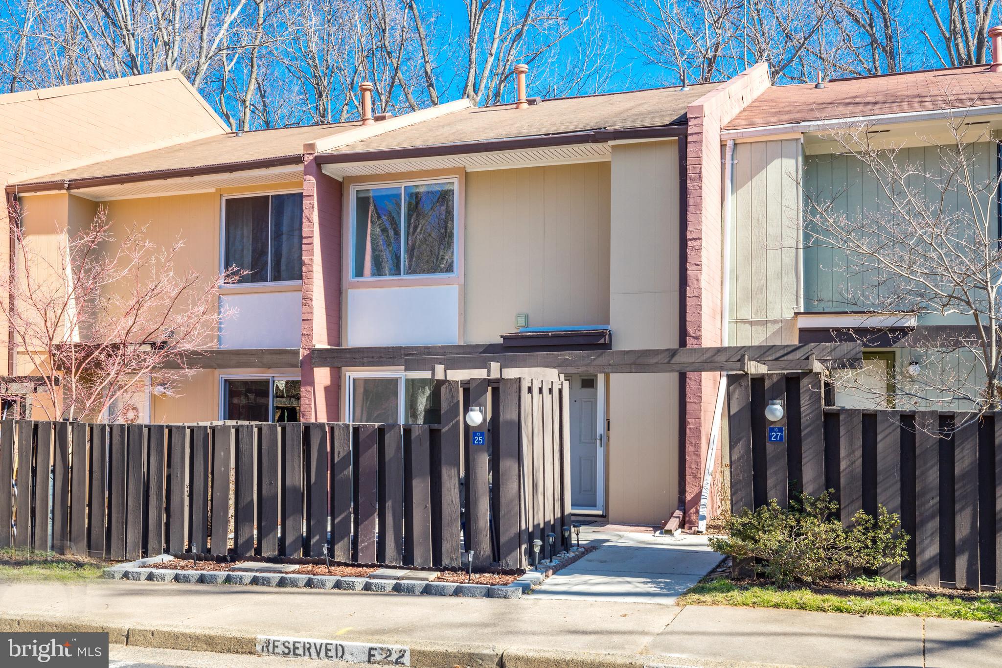 NORTHGATE SQUARE - Residential Lease