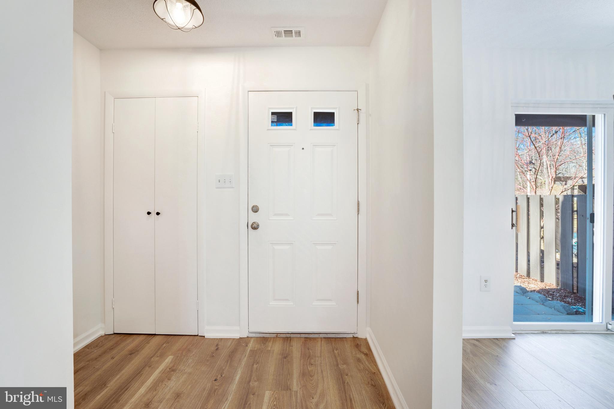 NORTHGATE SQUARE - Residential Lease