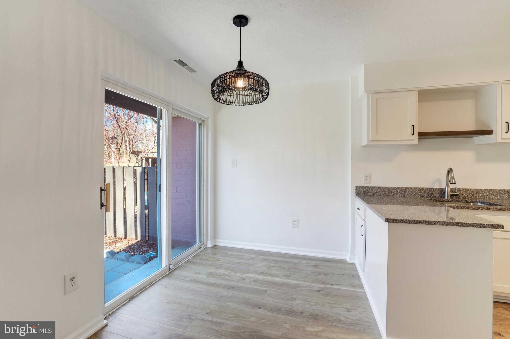 NORTHGATE SQUARE - Residential Lease