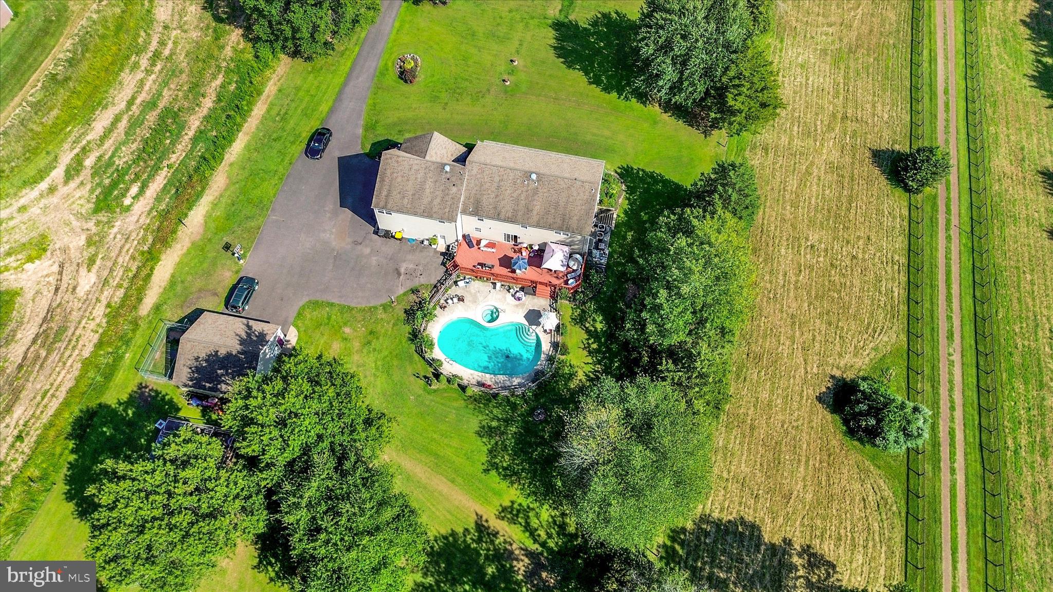 SWEET BRIAR - Residential