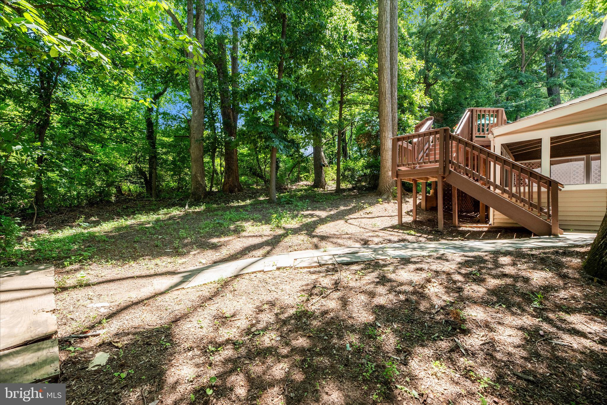 WINDSOR KNOLLS - Residential