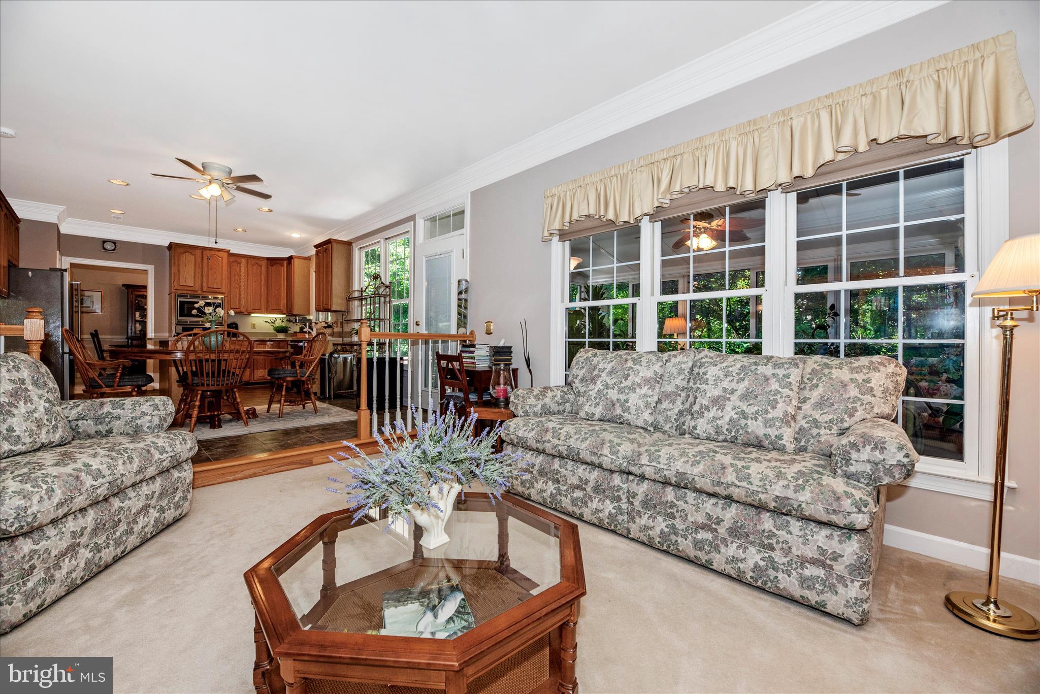 WINDSOR KNOLLS - Residential