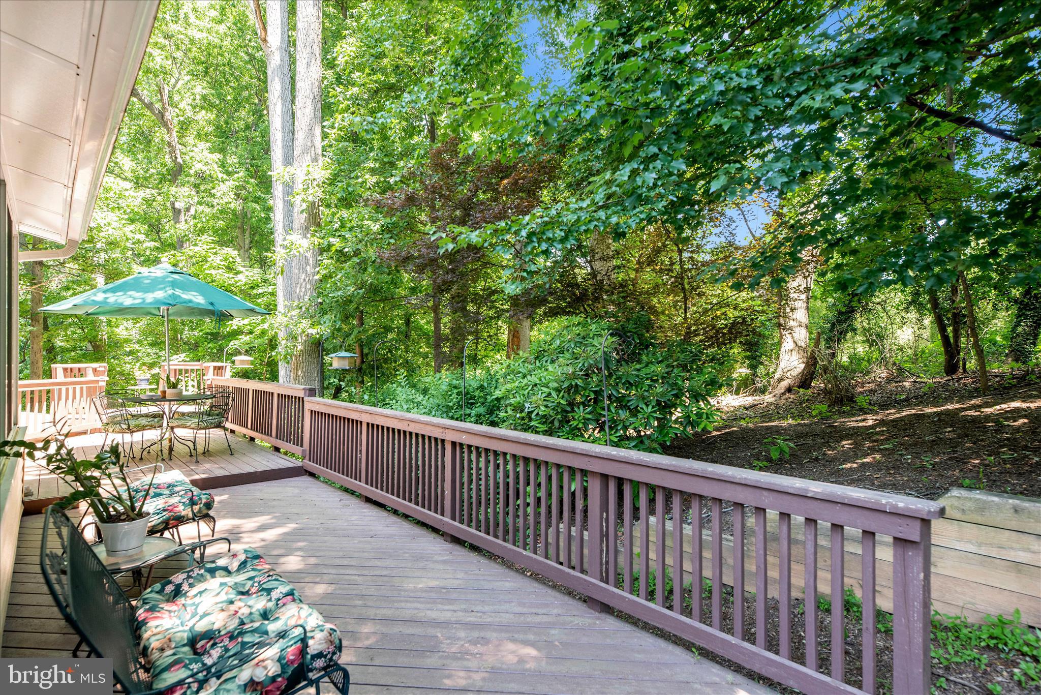 WINDSOR KNOLLS - Residential