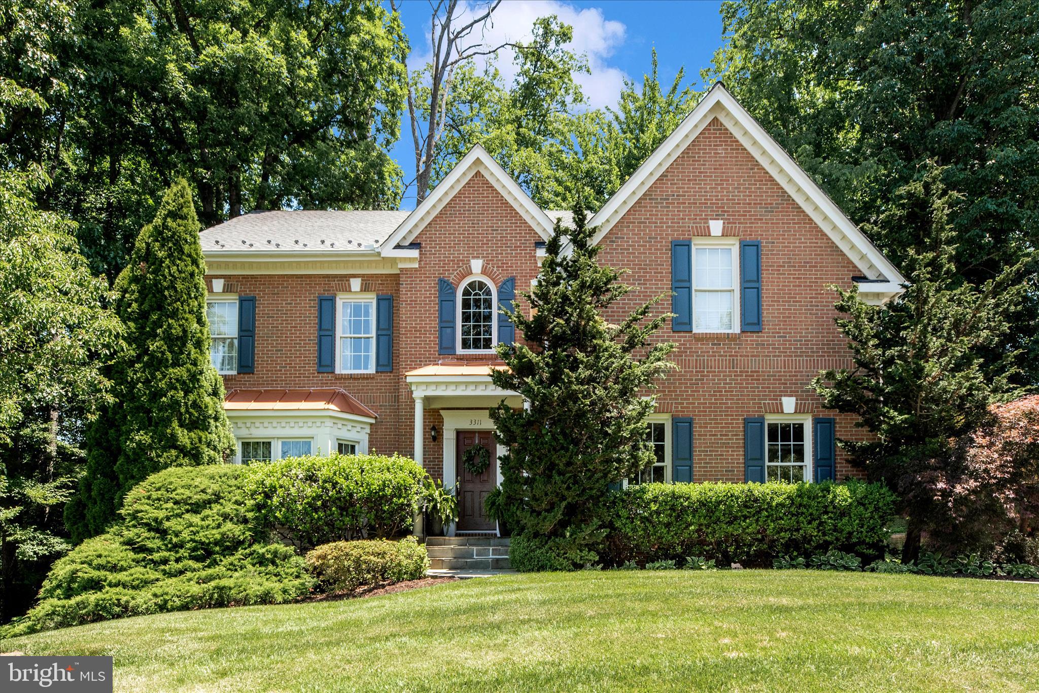 WINDSOR KNOLLS - Residential