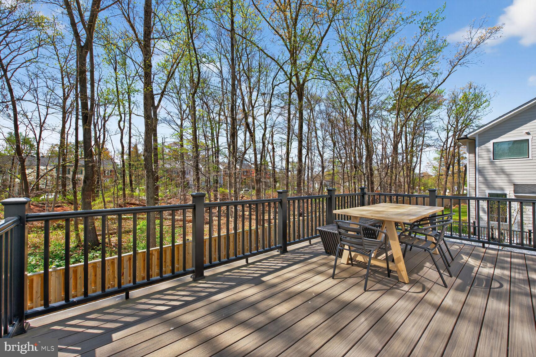 SULLY STATION II - Residential