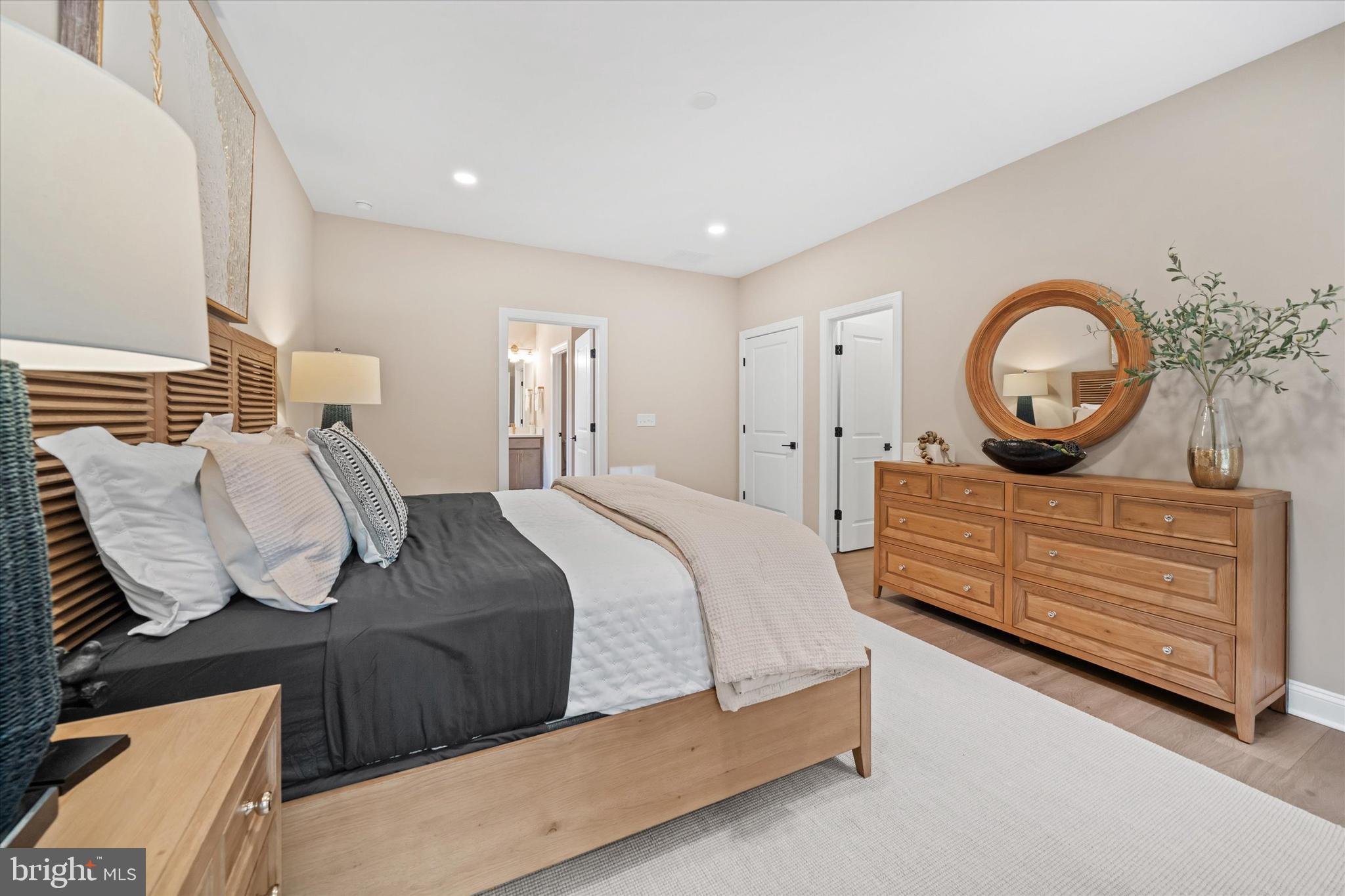 THE VINES OF SANDHILL - Residential