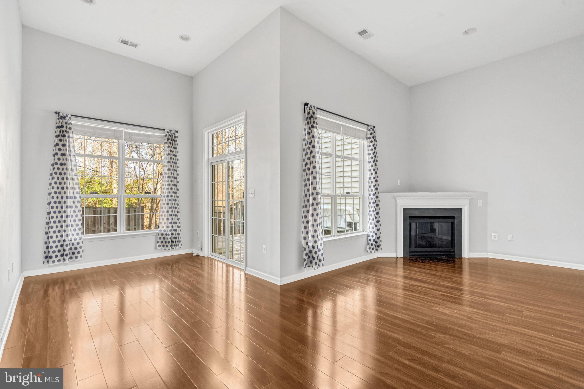 MANASSAS PARK STATION - Residential