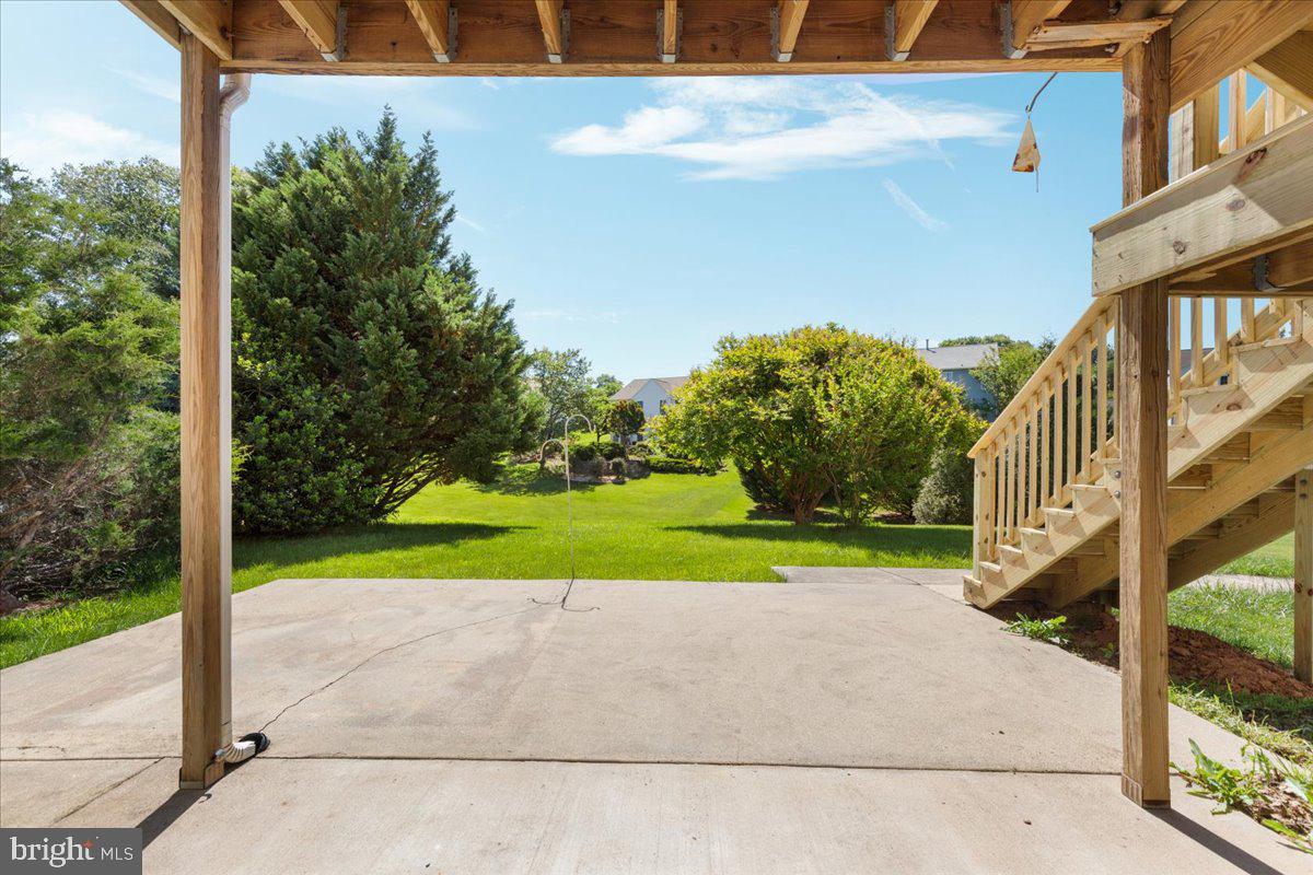 REDWOOD LAKES - Residential