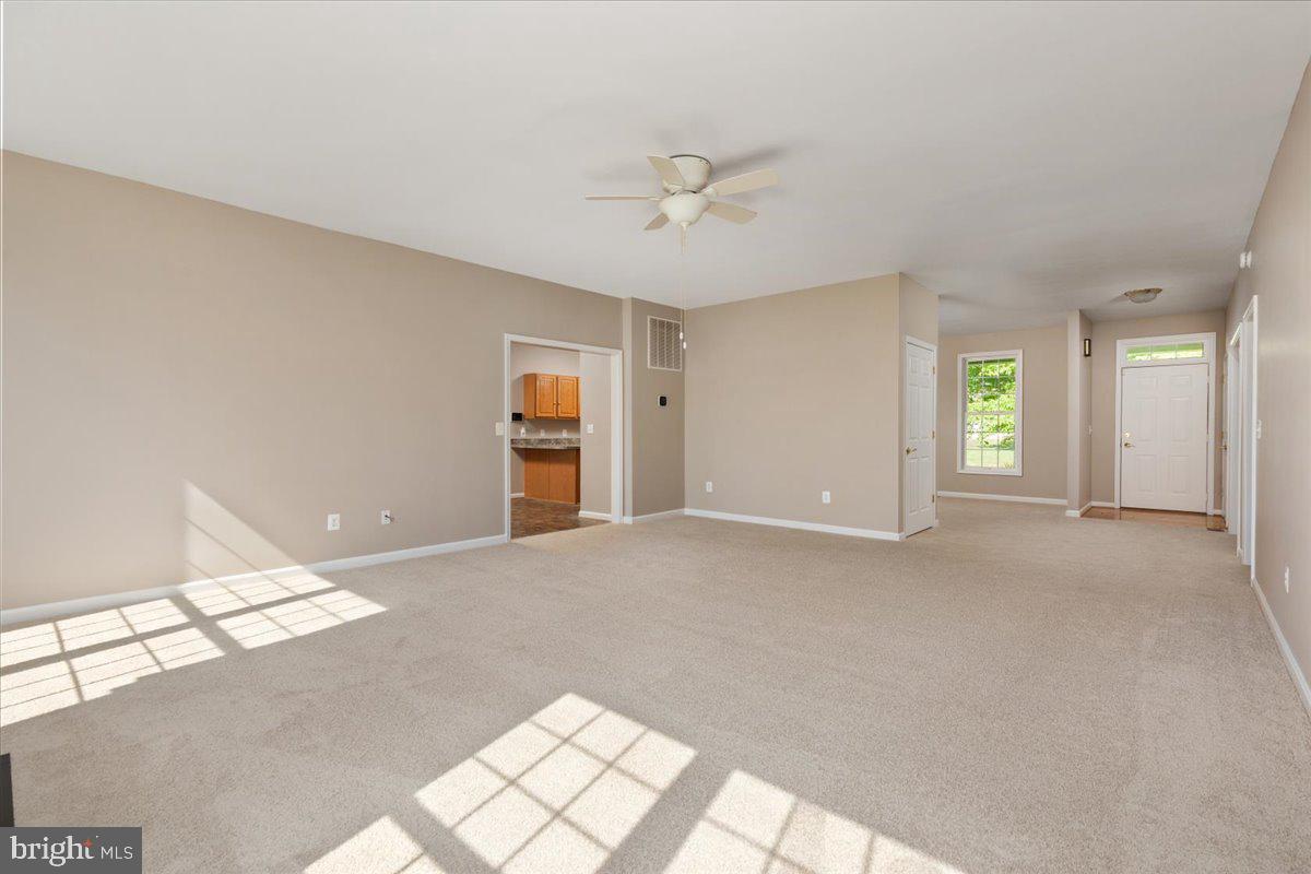 REDWOOD LAKES - Residential