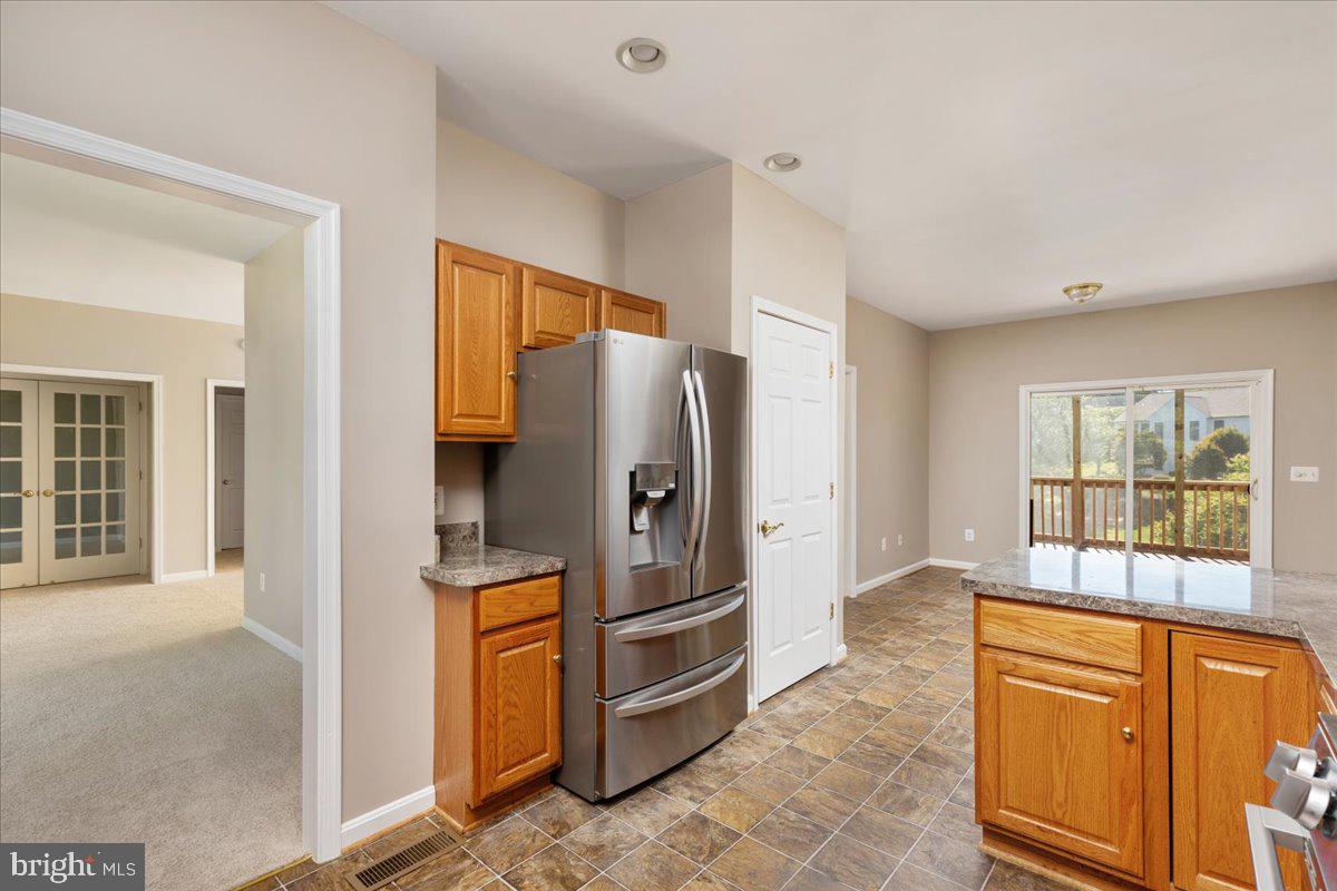 REDWOOD LAKES - Residential