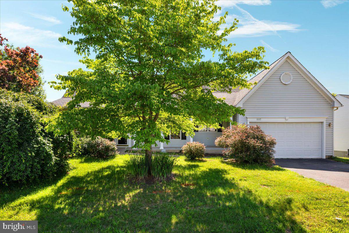 REDWOOD LAKES - Residential