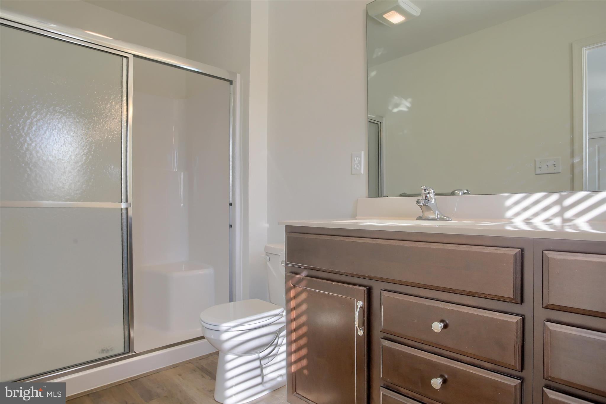 DICKINSON PLACE - Residential