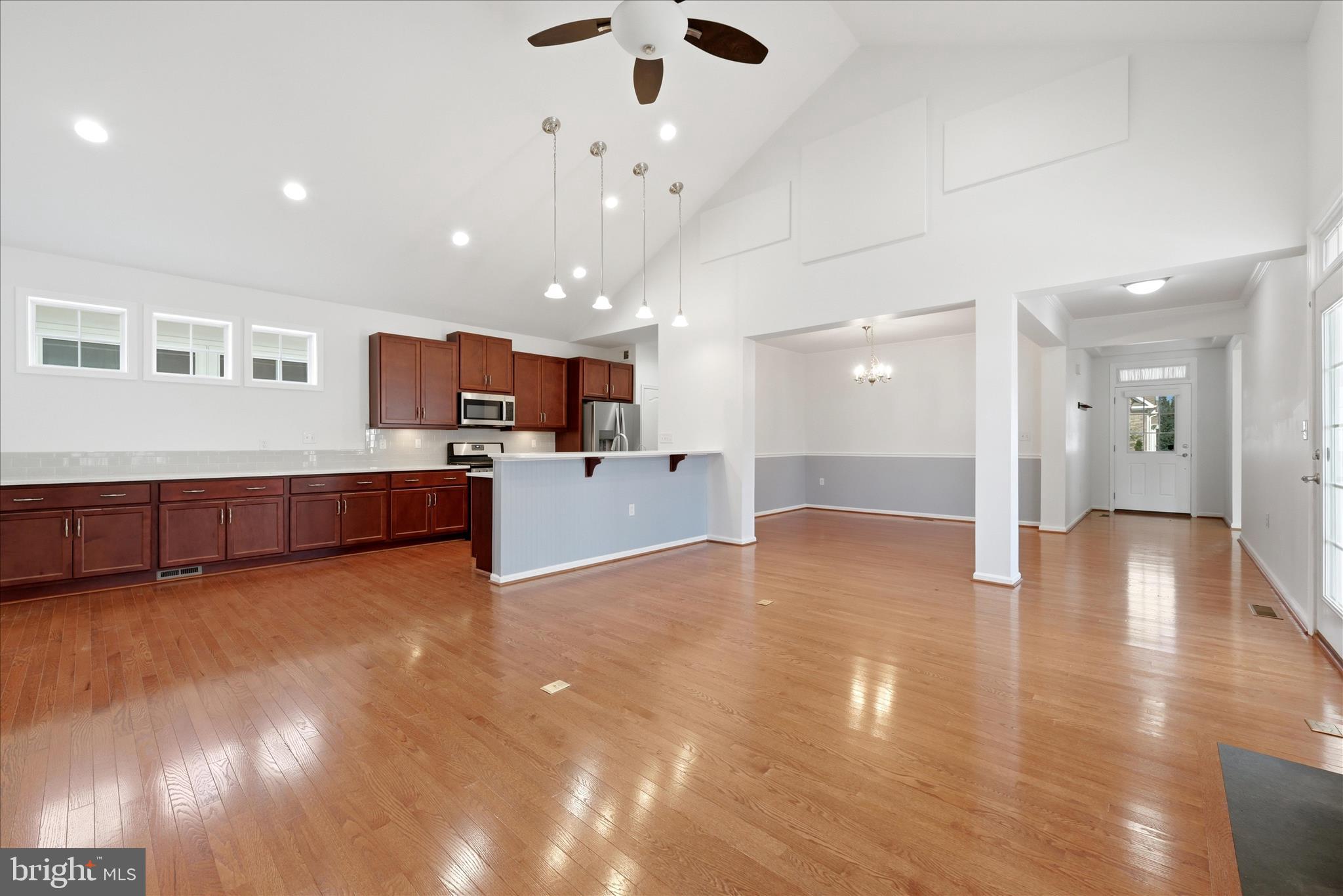 CEDAR MEADOWS - Residential