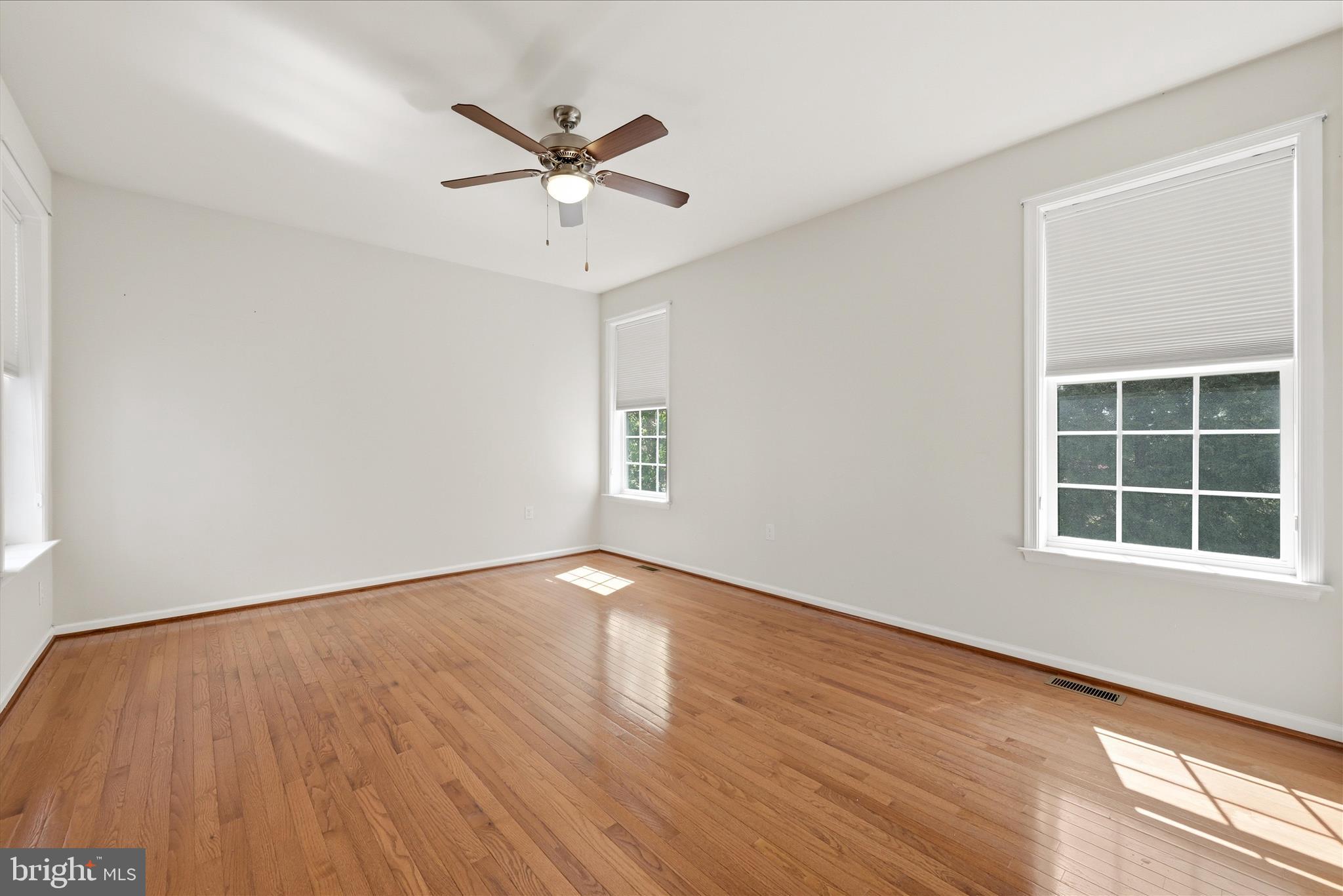CEDAR MEADOWS - Residential