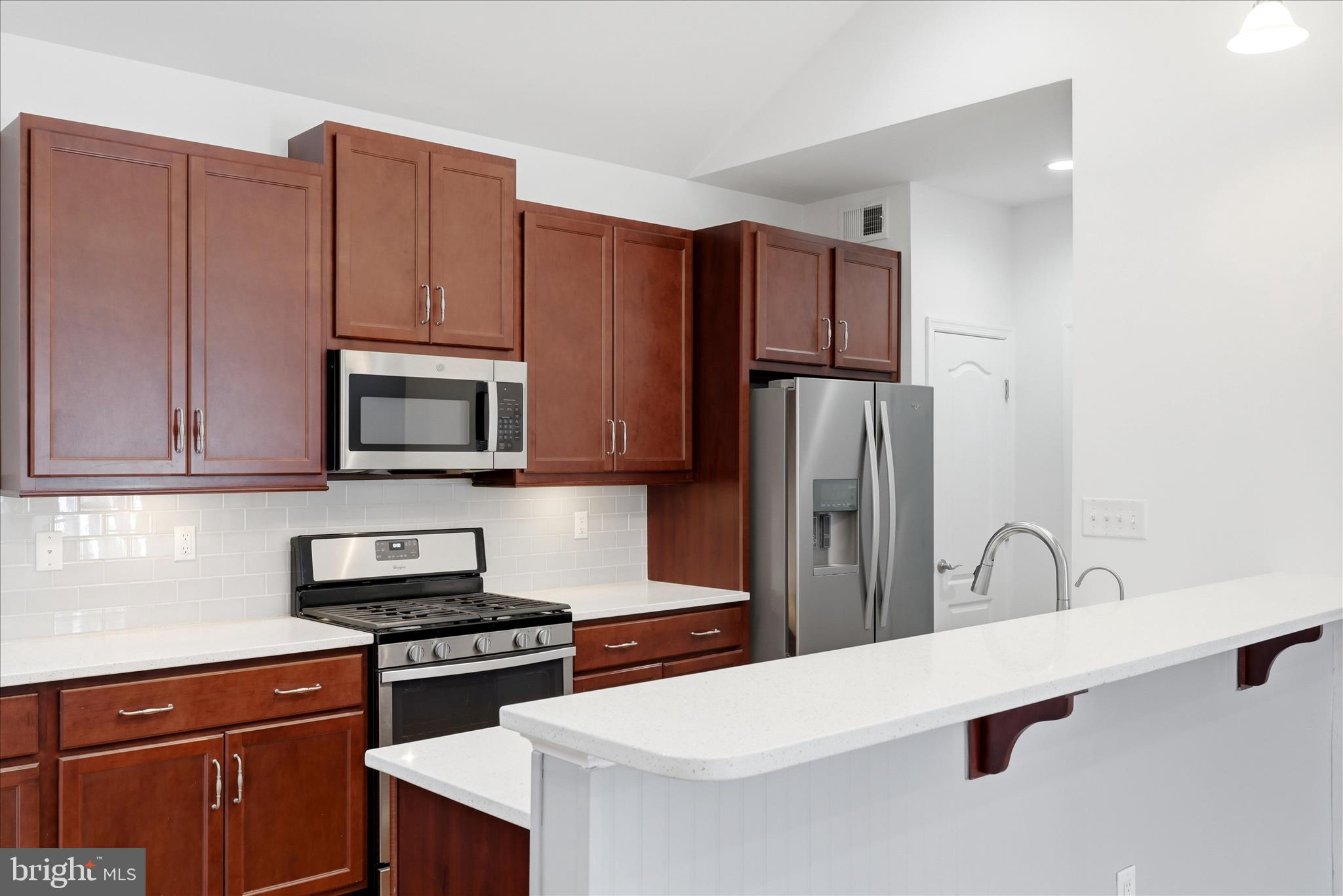 CEDAR MEADOWS - Residential