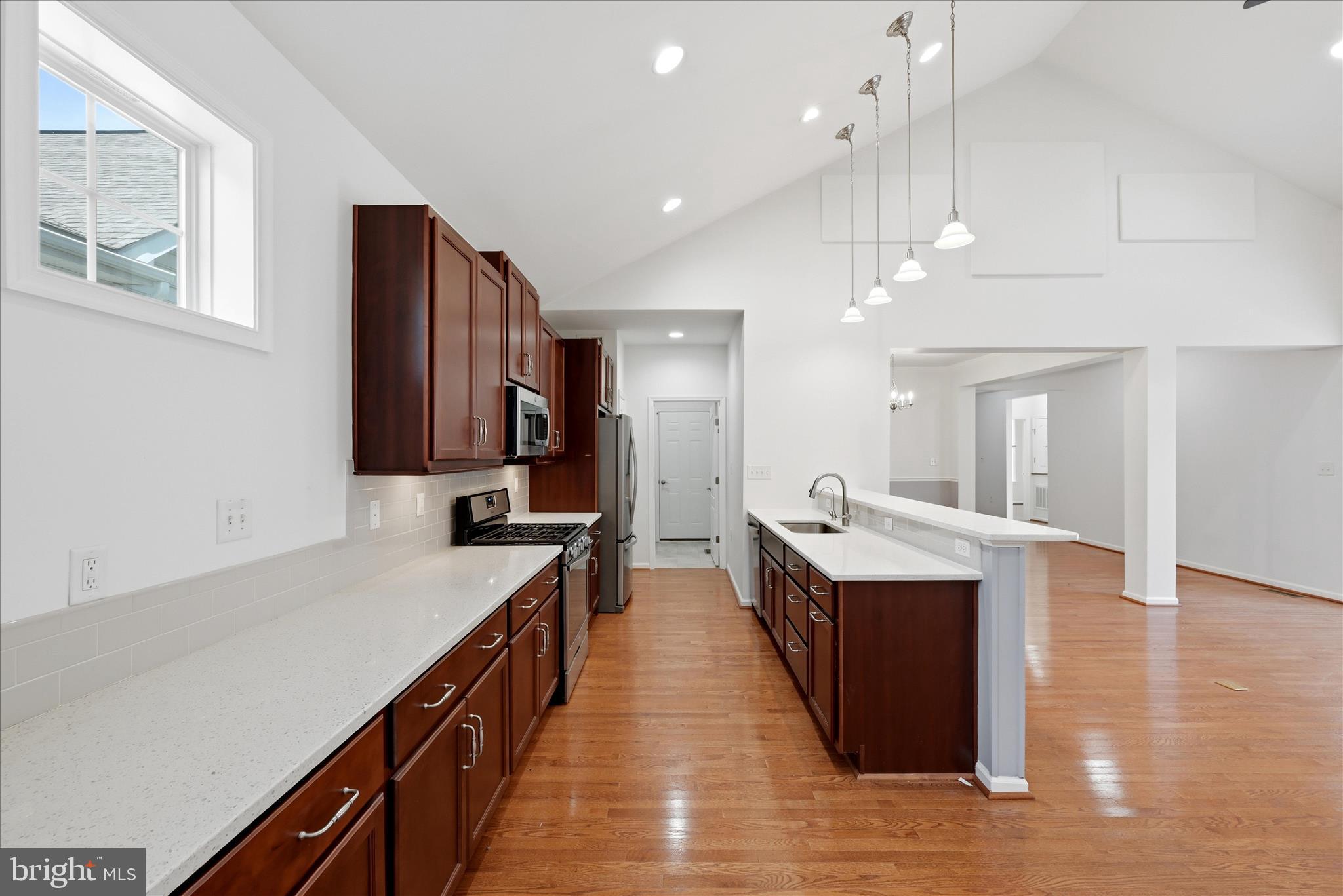 CEDAR MEADOWS - Residential