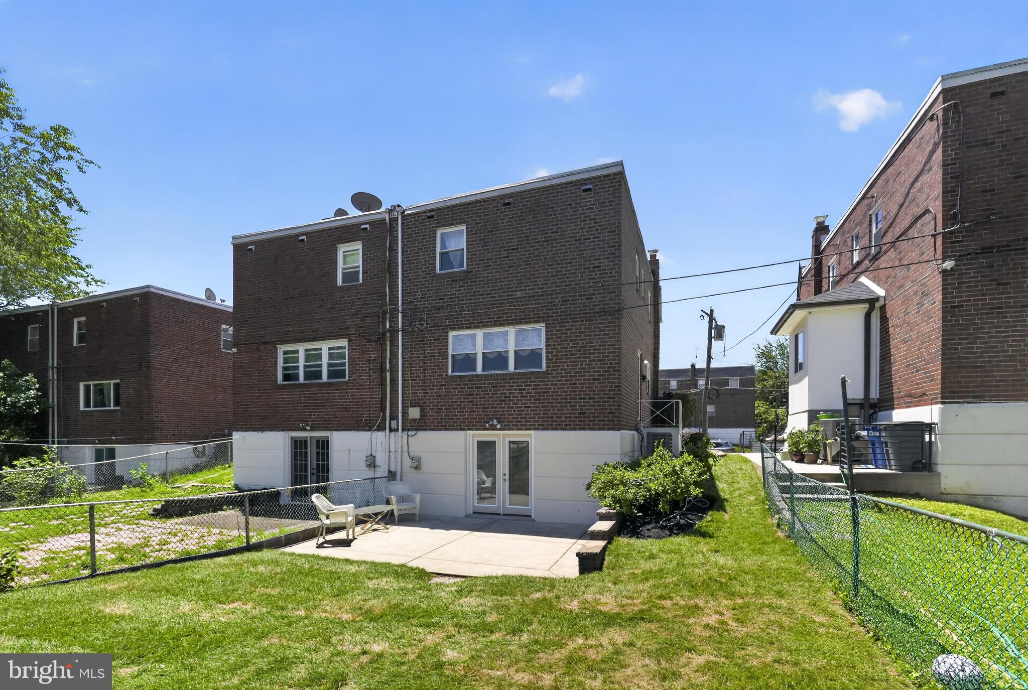 SOMERTON - Residential