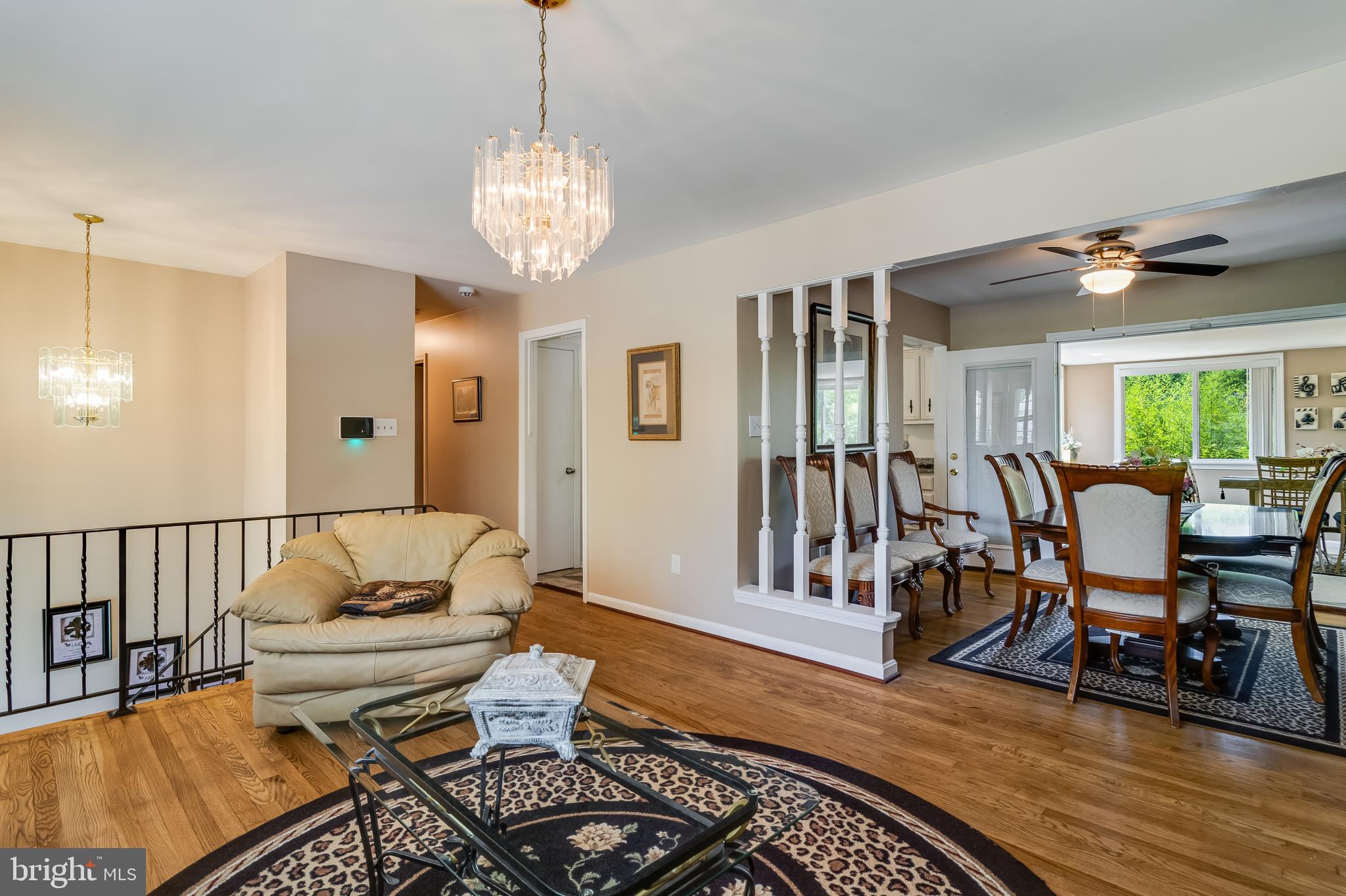 WARBURTON MANOR - Residential