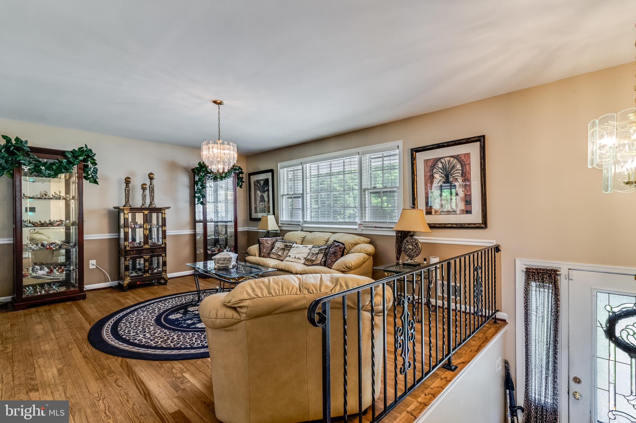 WARBURTON MANOR - Residential