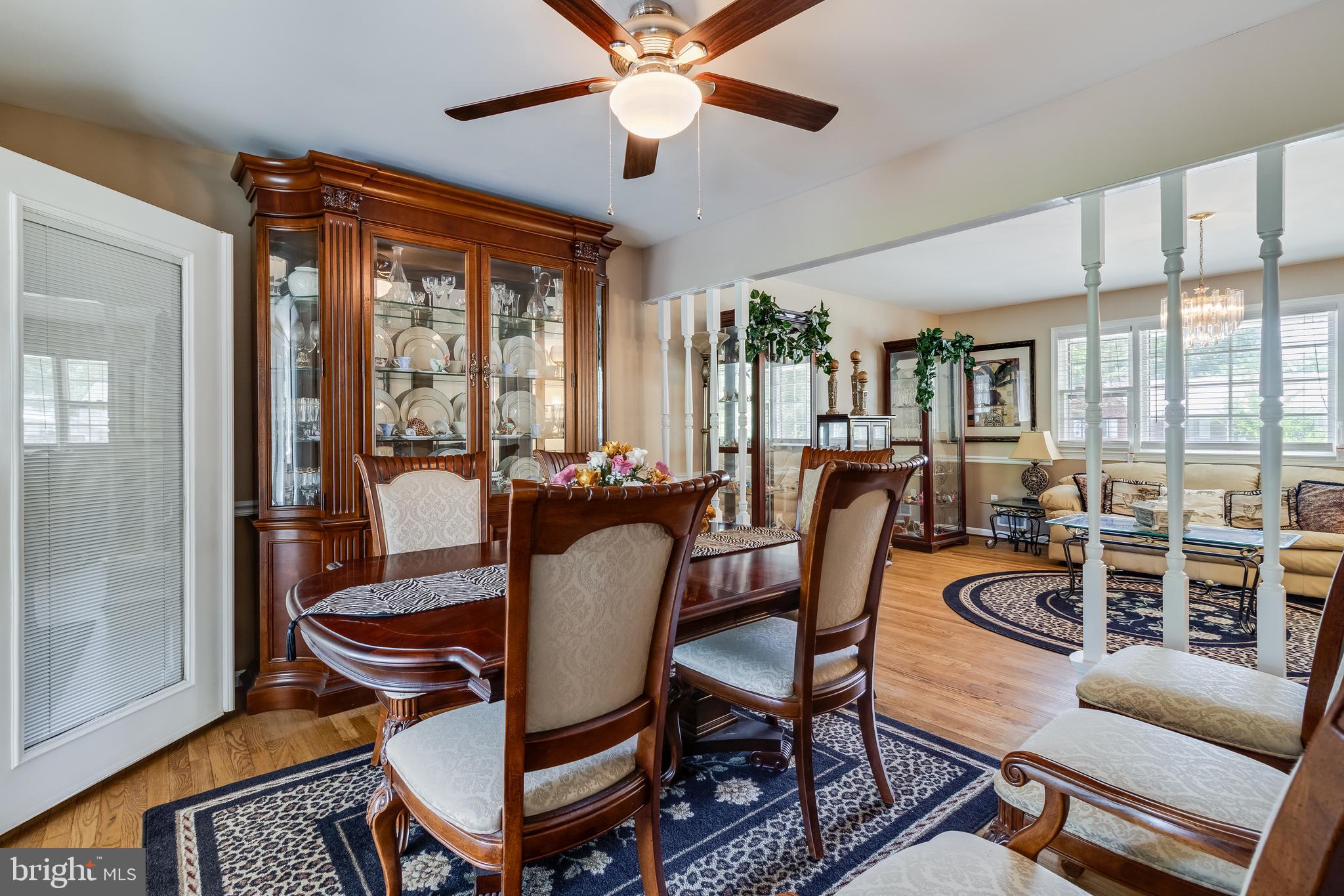 WARBURTON MANOR - Residential