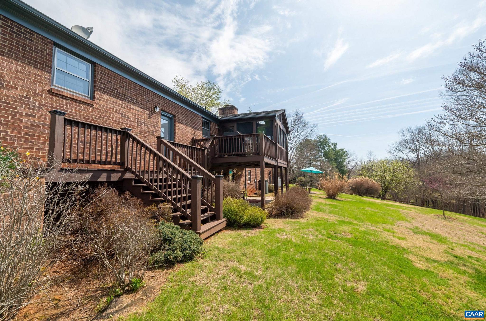 FAIRGROVE - Residential