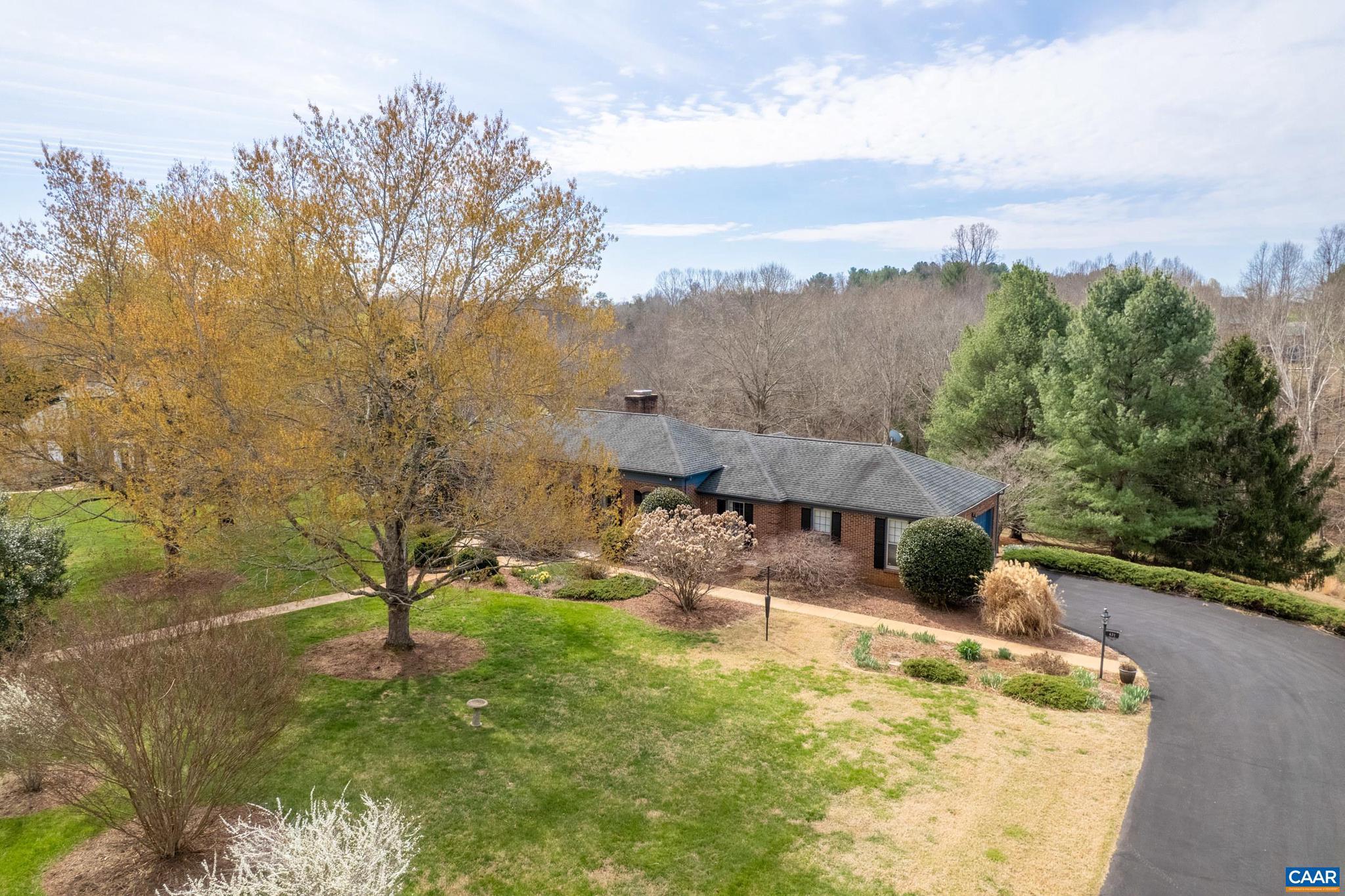 FAIRGROVE - Residential