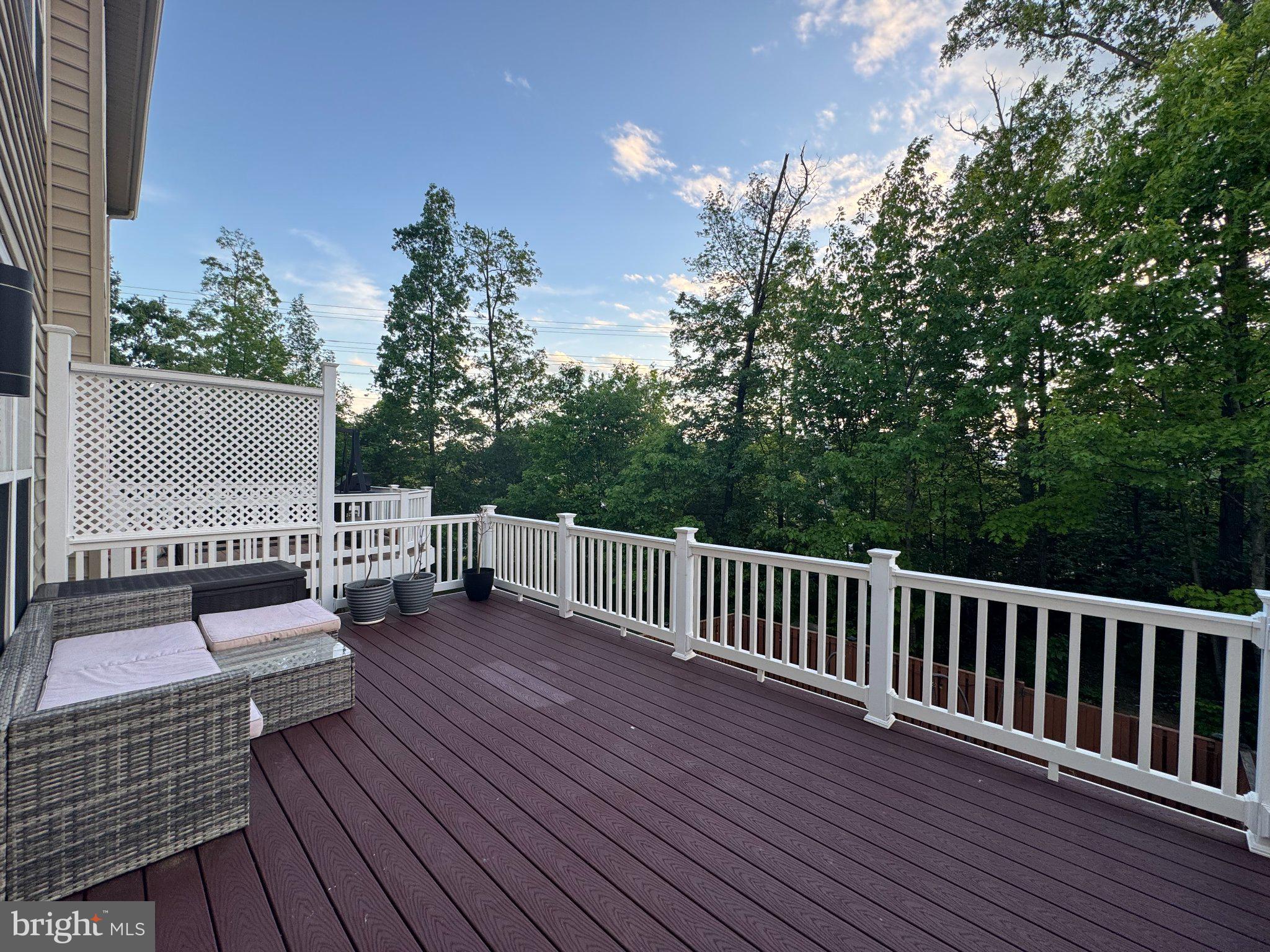 BRADDOCK CORNER - Residential