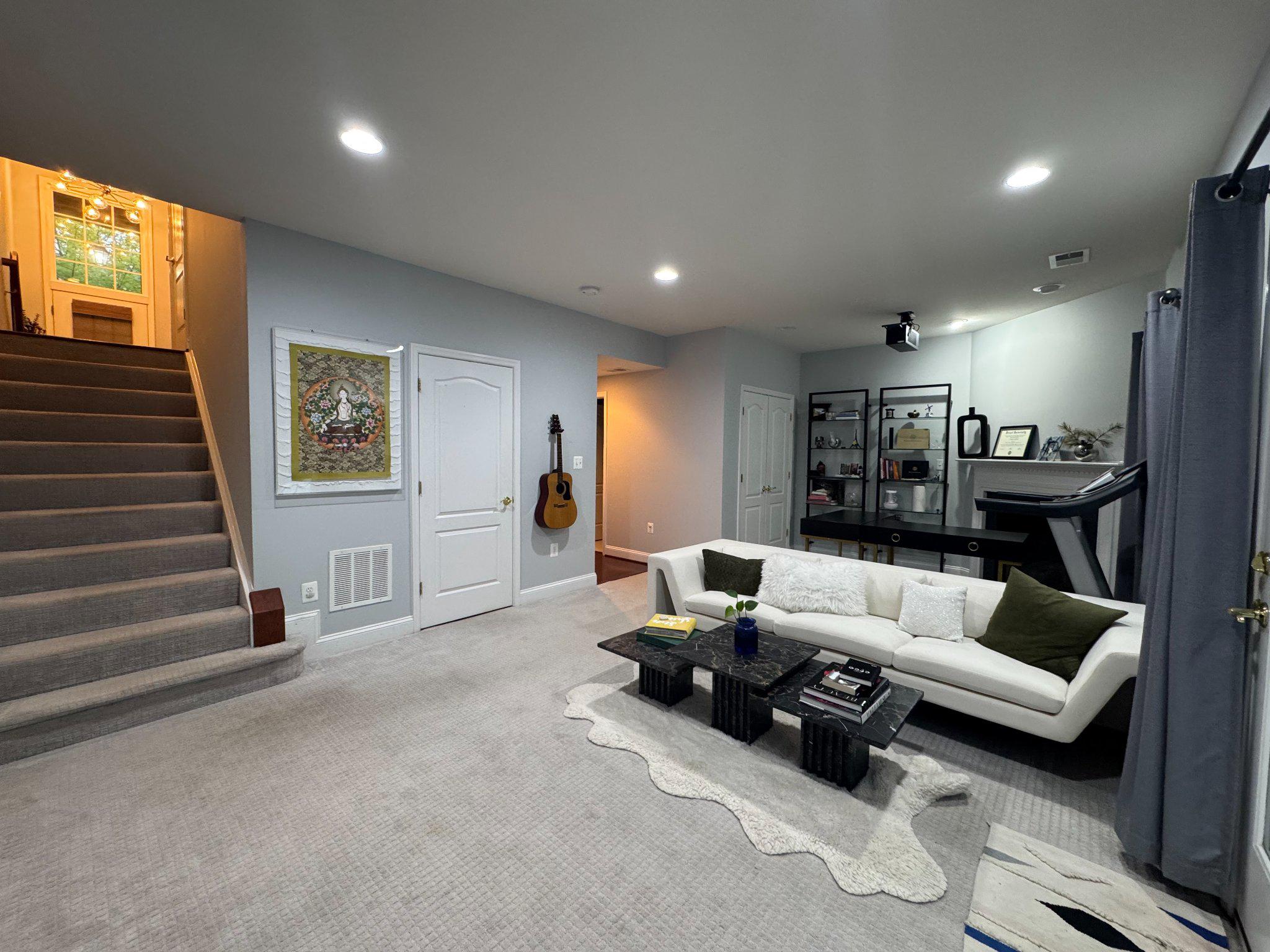 BRADDOCK CORNER - Residential