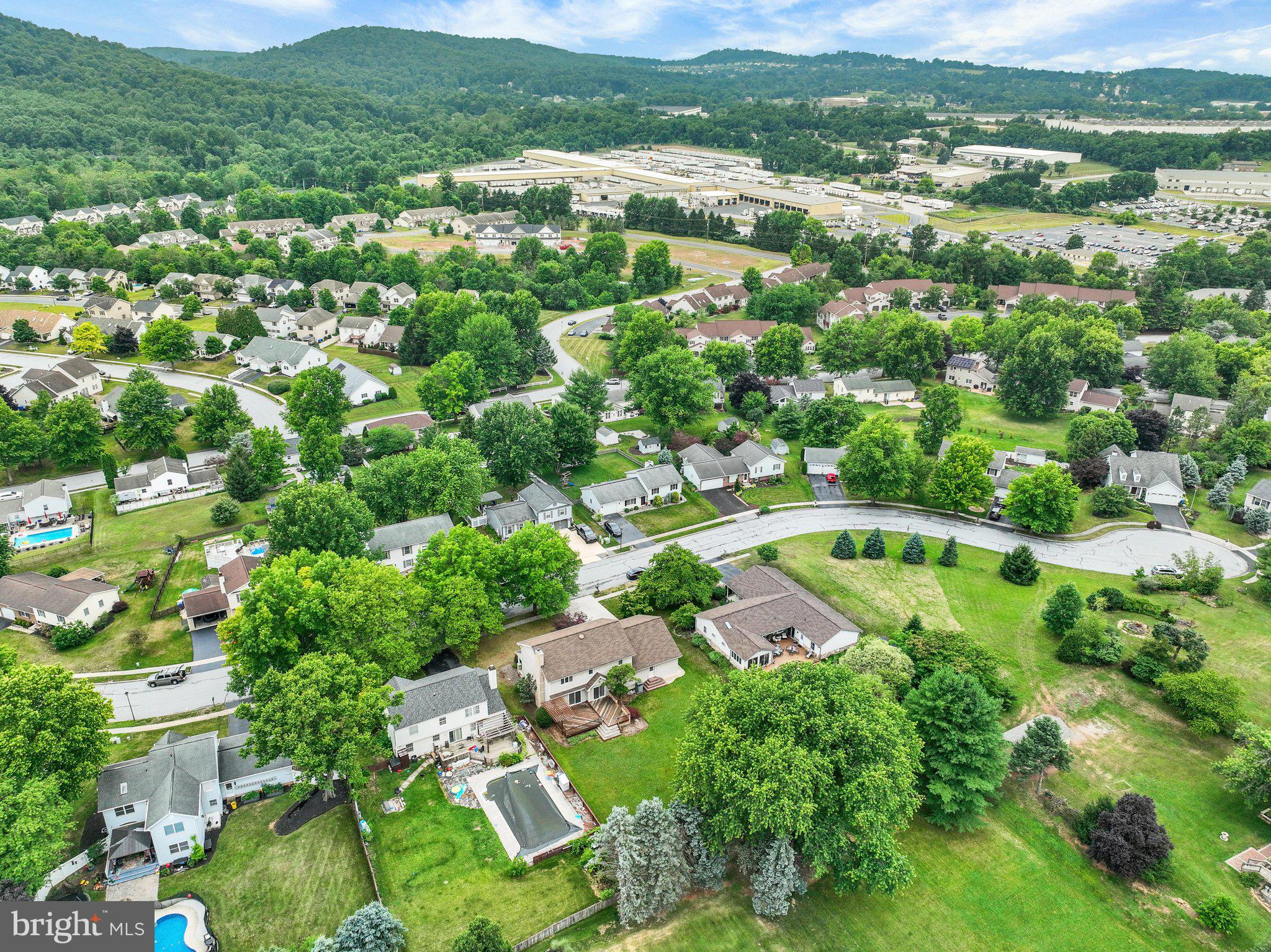 PLEASANT VIEW - Residential