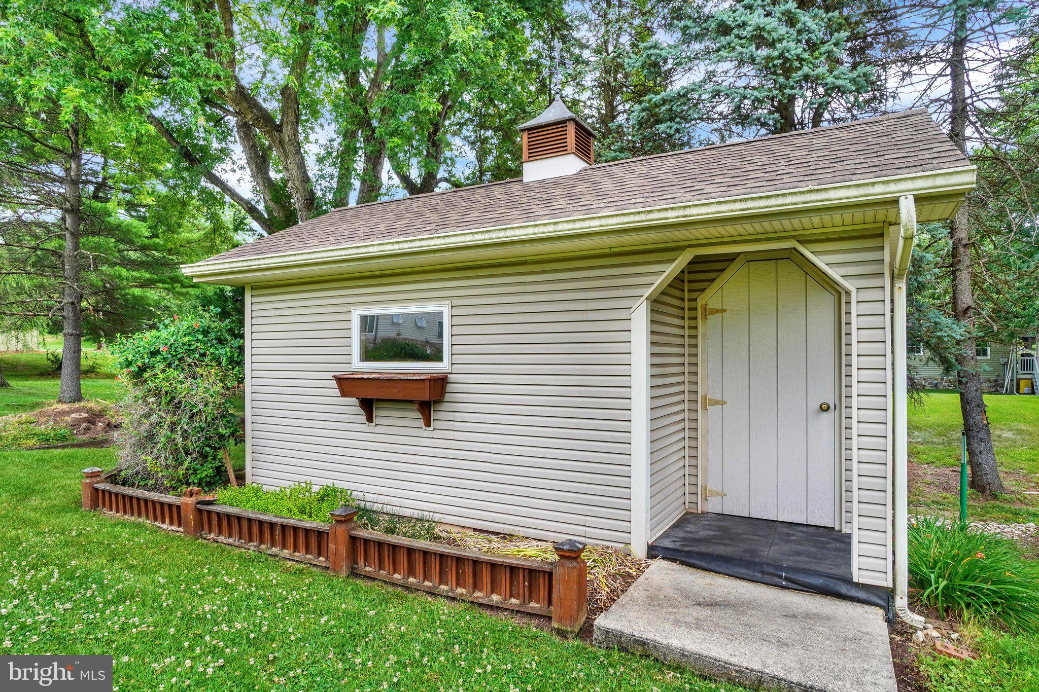 PLEASANT VIEW - Residential