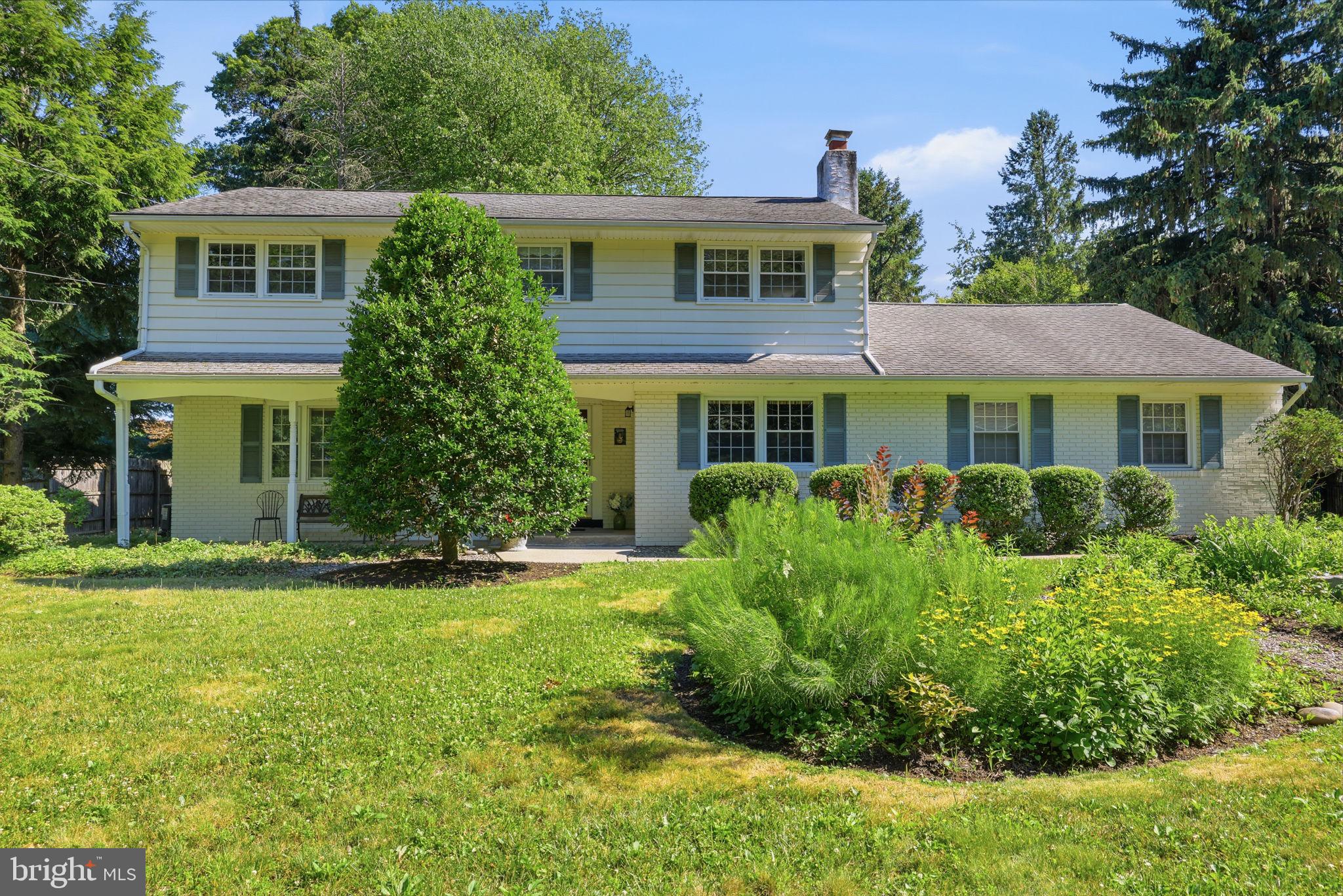 EDGEWOOD PARK - Residential
