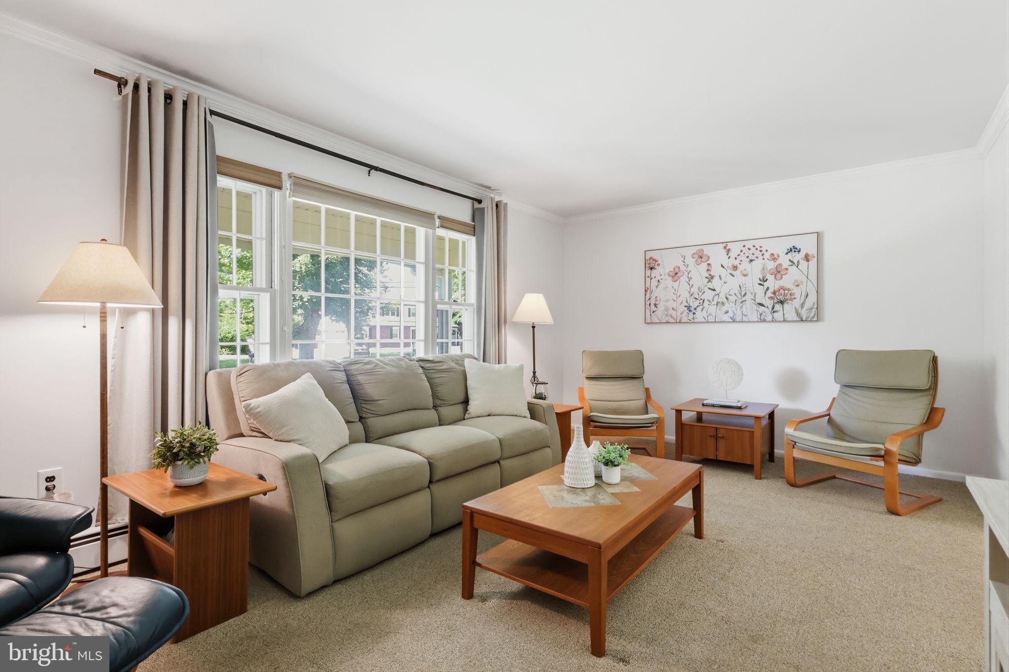 EDGEWOOD PARK - Residential