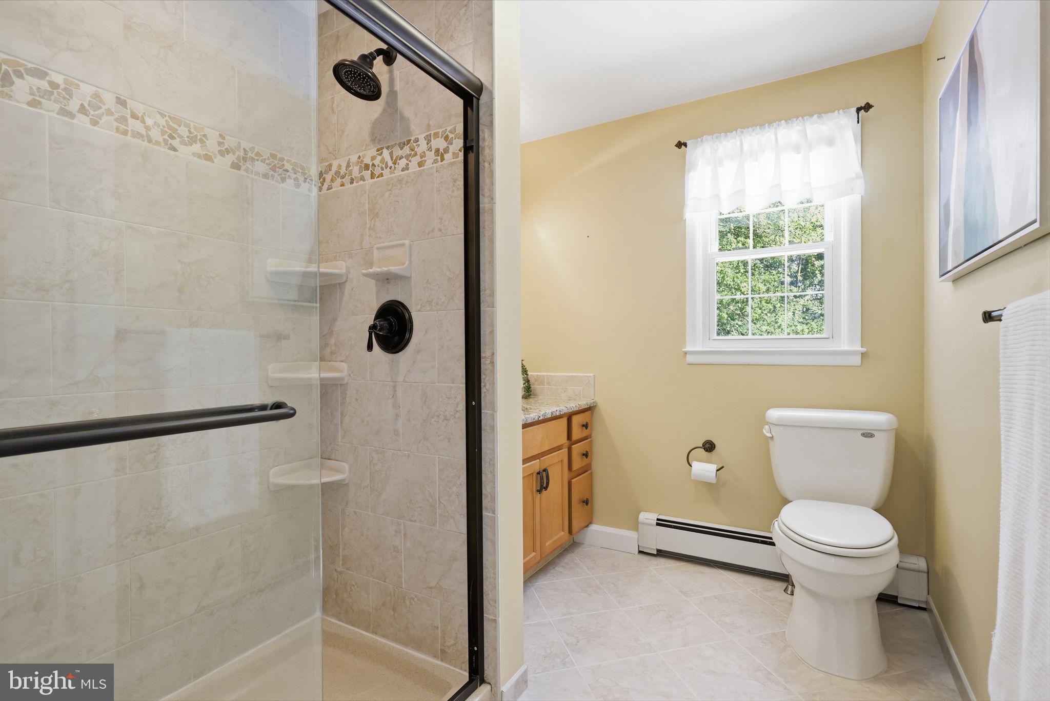 EDGEWOOD PARK - Residential