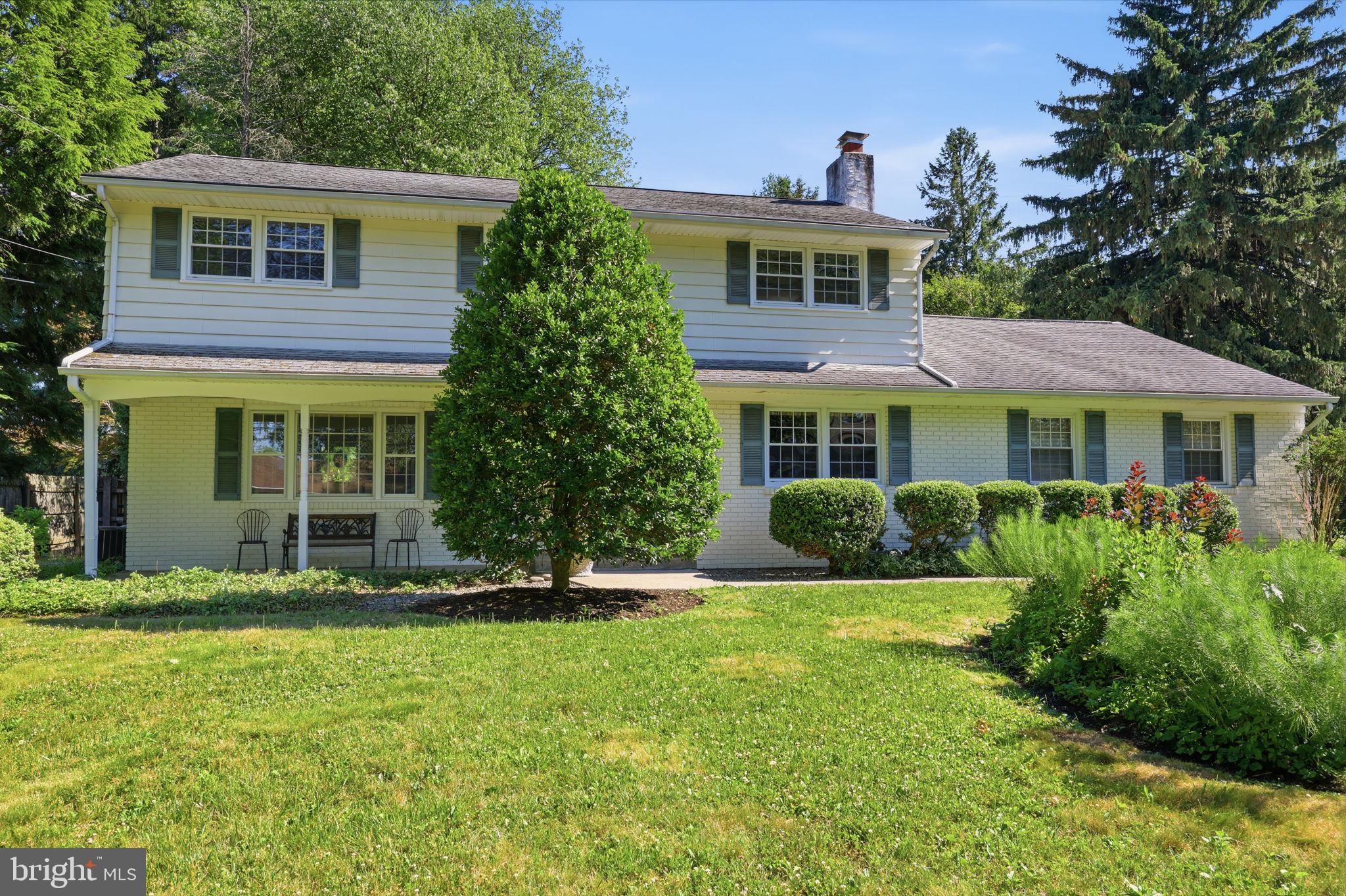 EDGEWOOD PARK - Residential