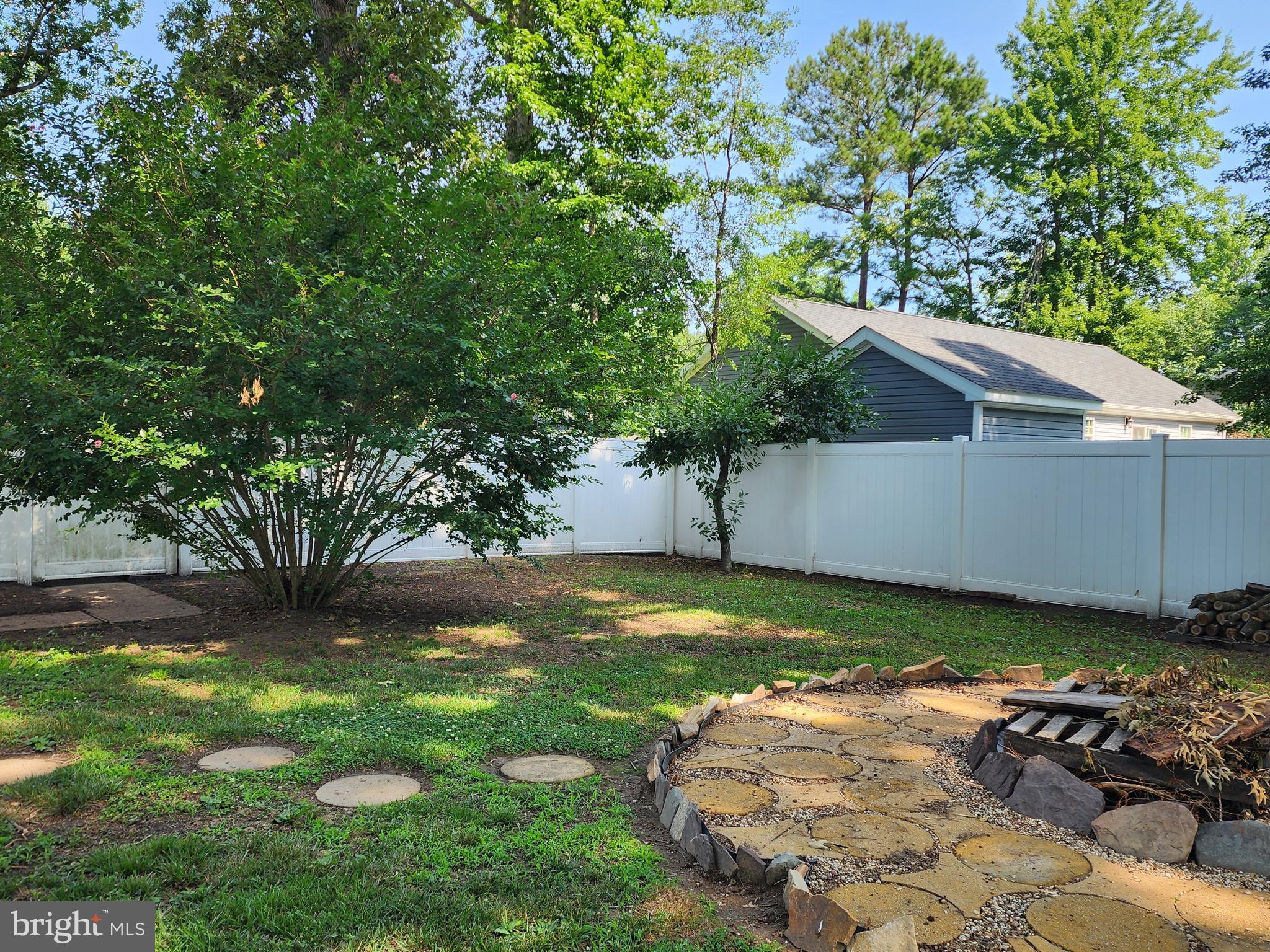 DEERWOOD (7) - Residential