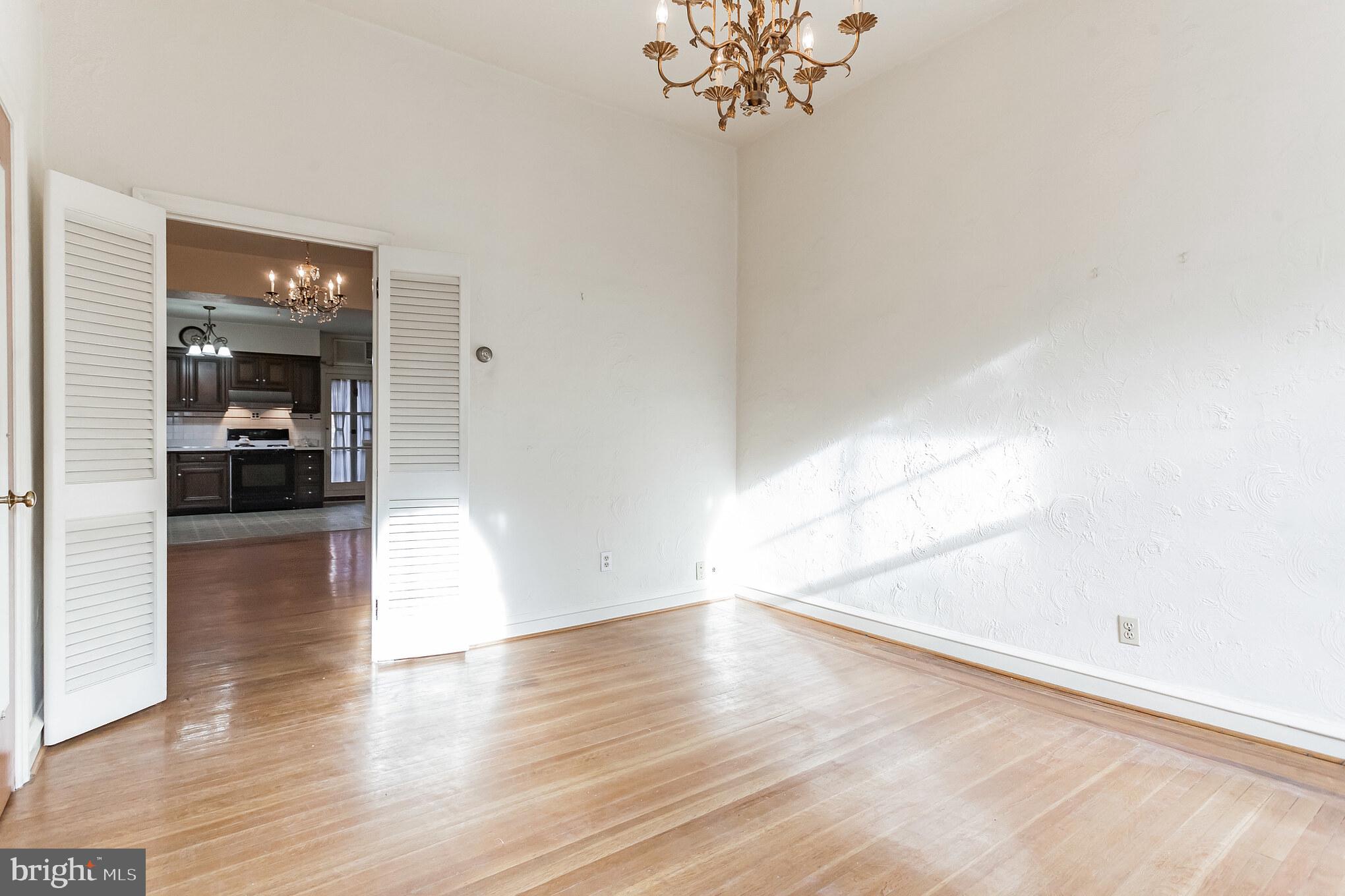 SOCIETY HILL - Residential