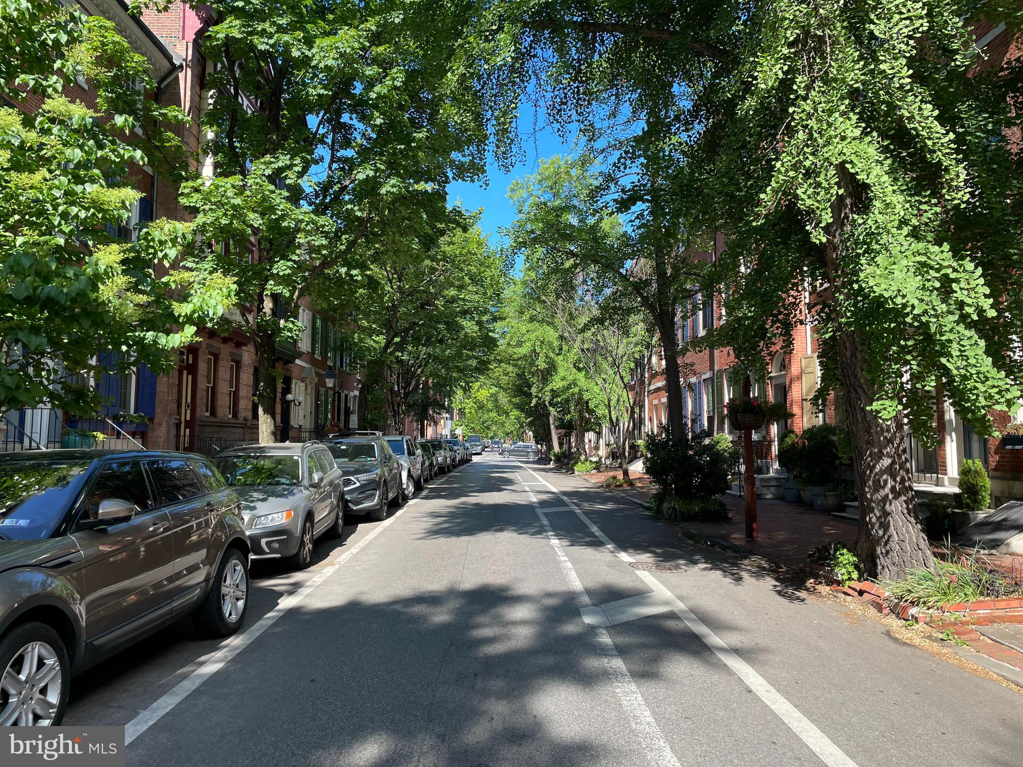 SOCIETY HILL - Residential