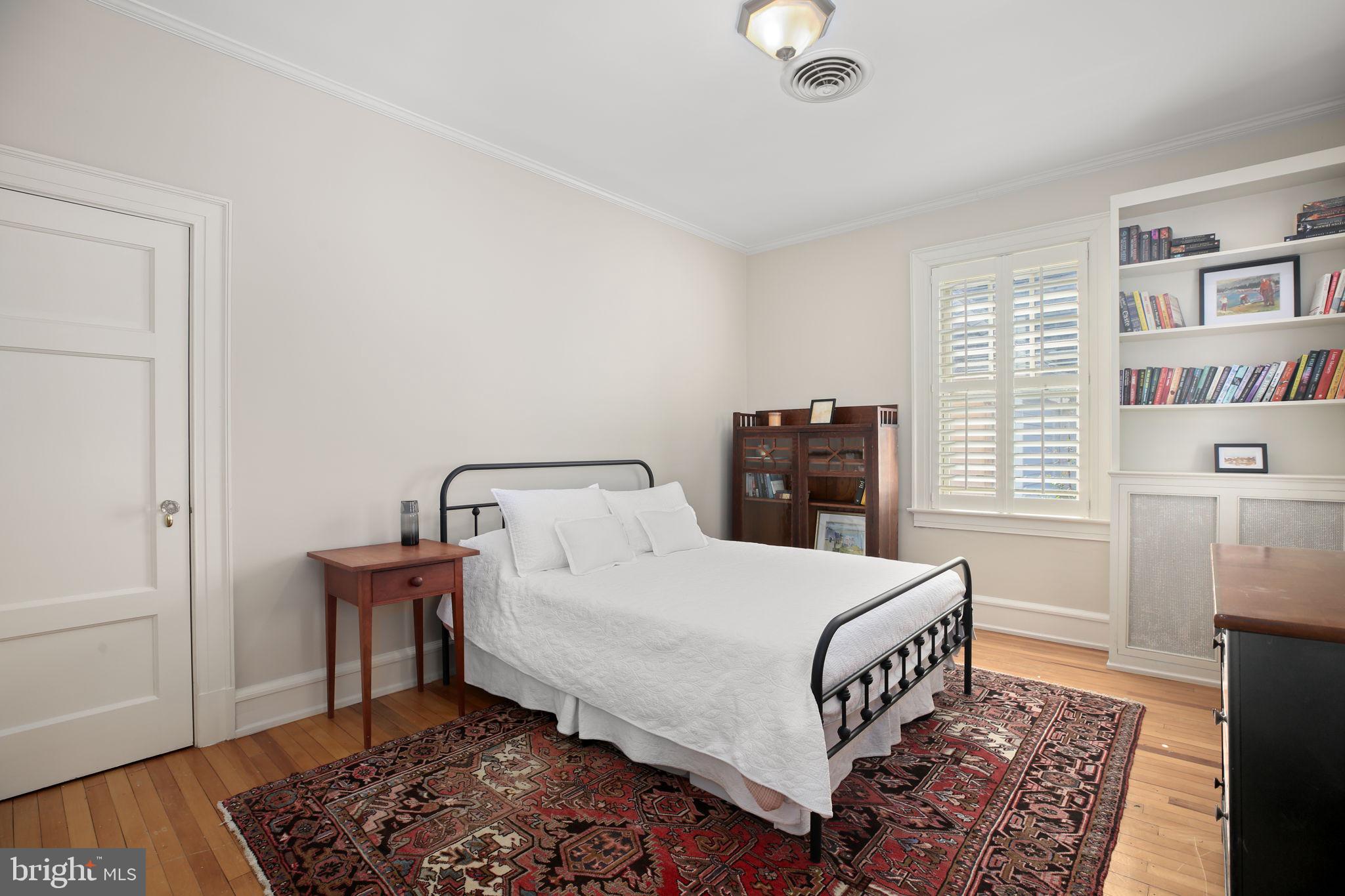 DOWNTOWN FREDERICKSBURG - Residential